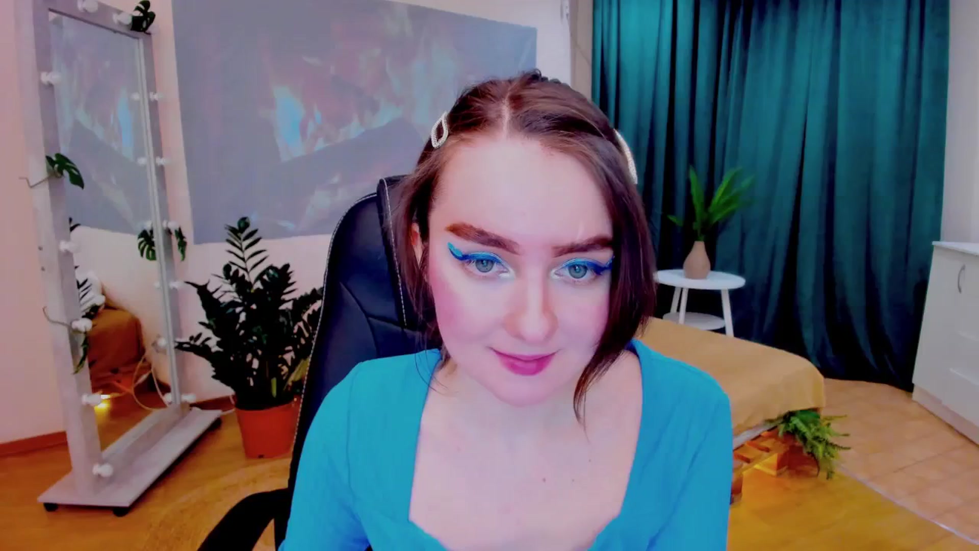 Gallery image thumbnail from Milim_Nava's myfreecams stream on, 12/13/2023, 13:16 image 1 of 20