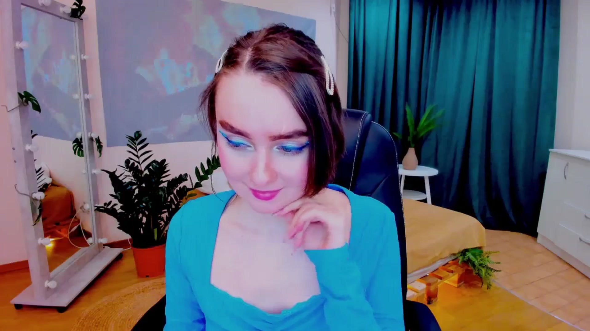 Gallery image thumbnail from Milim_Nava's myfreecams stream on, 12/13/2023, 14:24 image 2 of 20