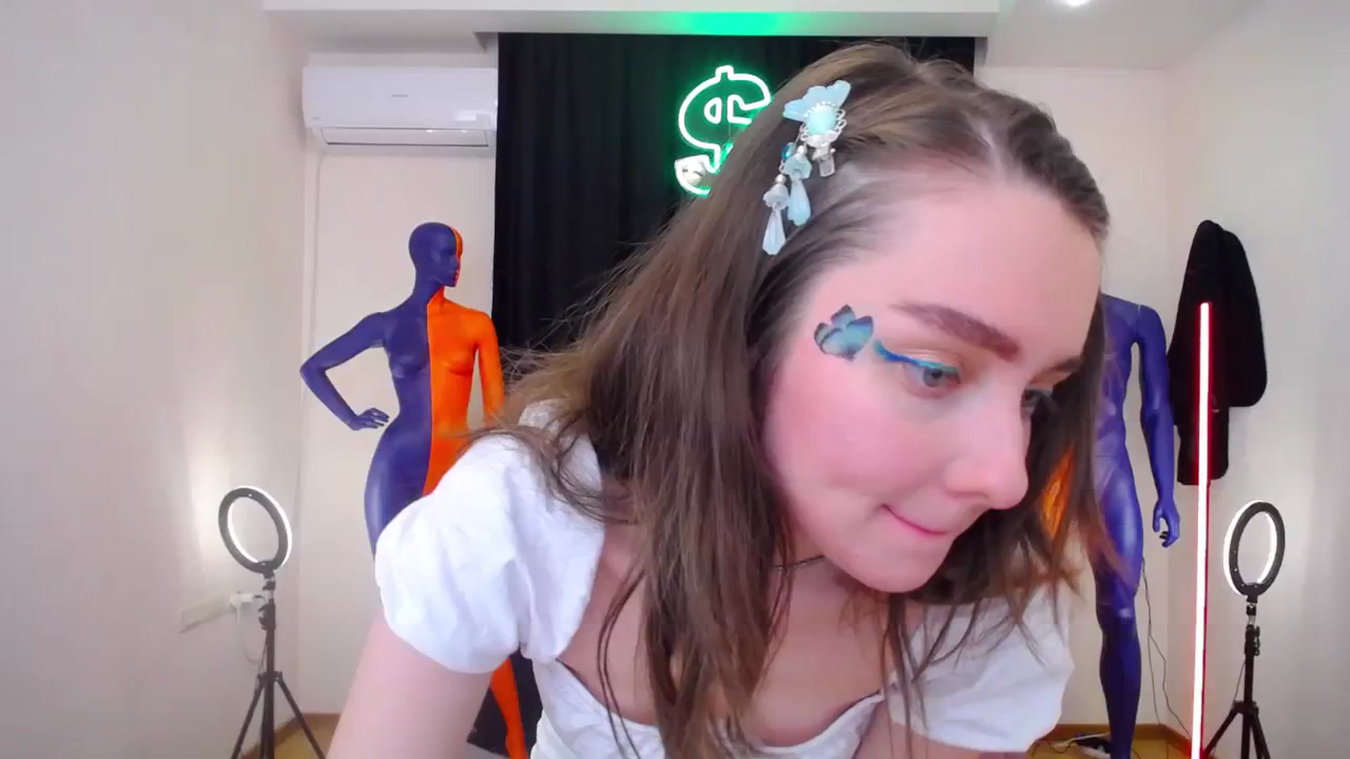 Gallery image thumbnail from Milim_Nava's myfreecams stream on, 12/17/2023, 16:04 image 1 of 20