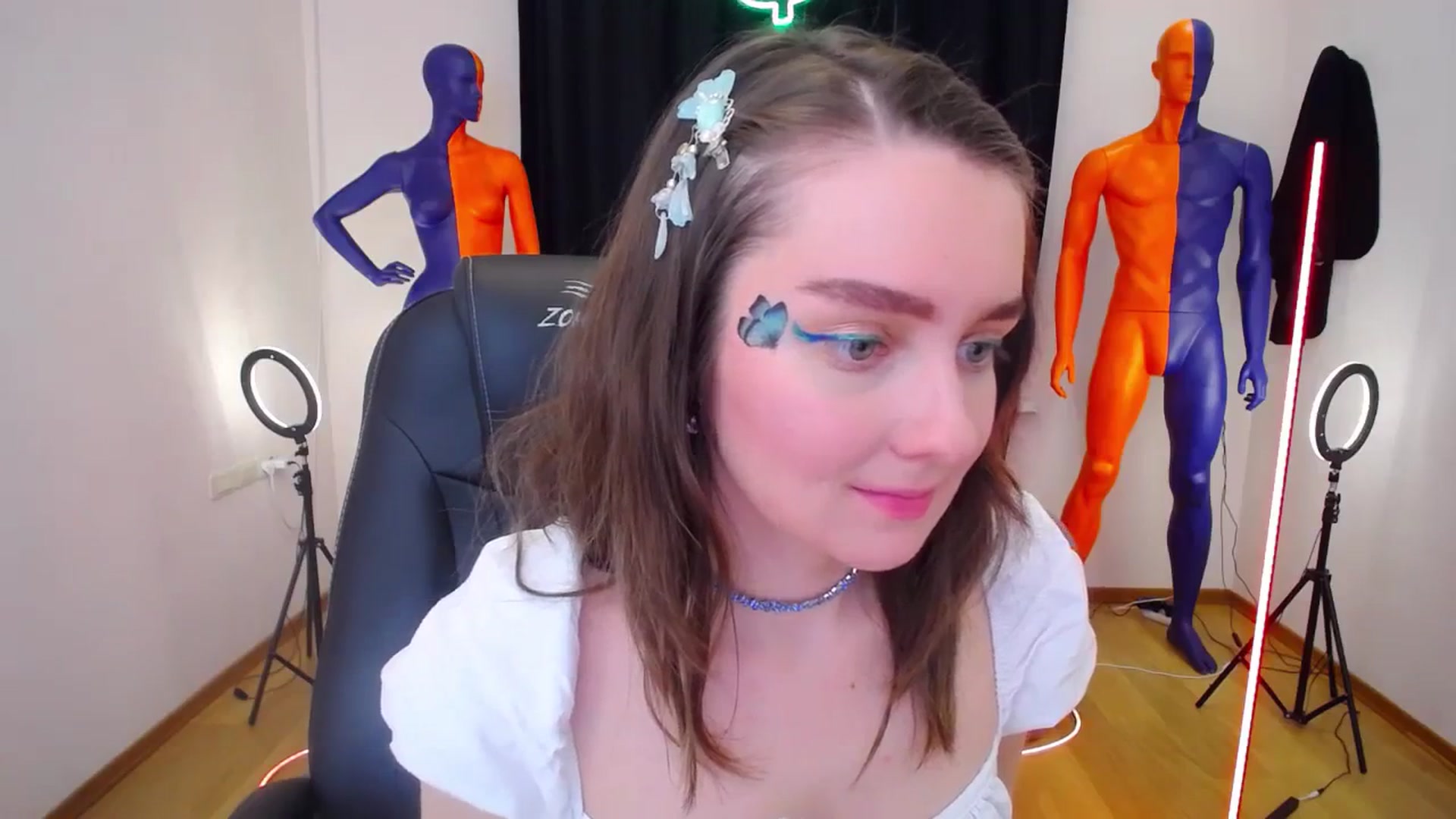 Gallery image thumbnail from Milim_Nava's myfreecams stream on, 12/17/2023, 16:04 image 19 of 20