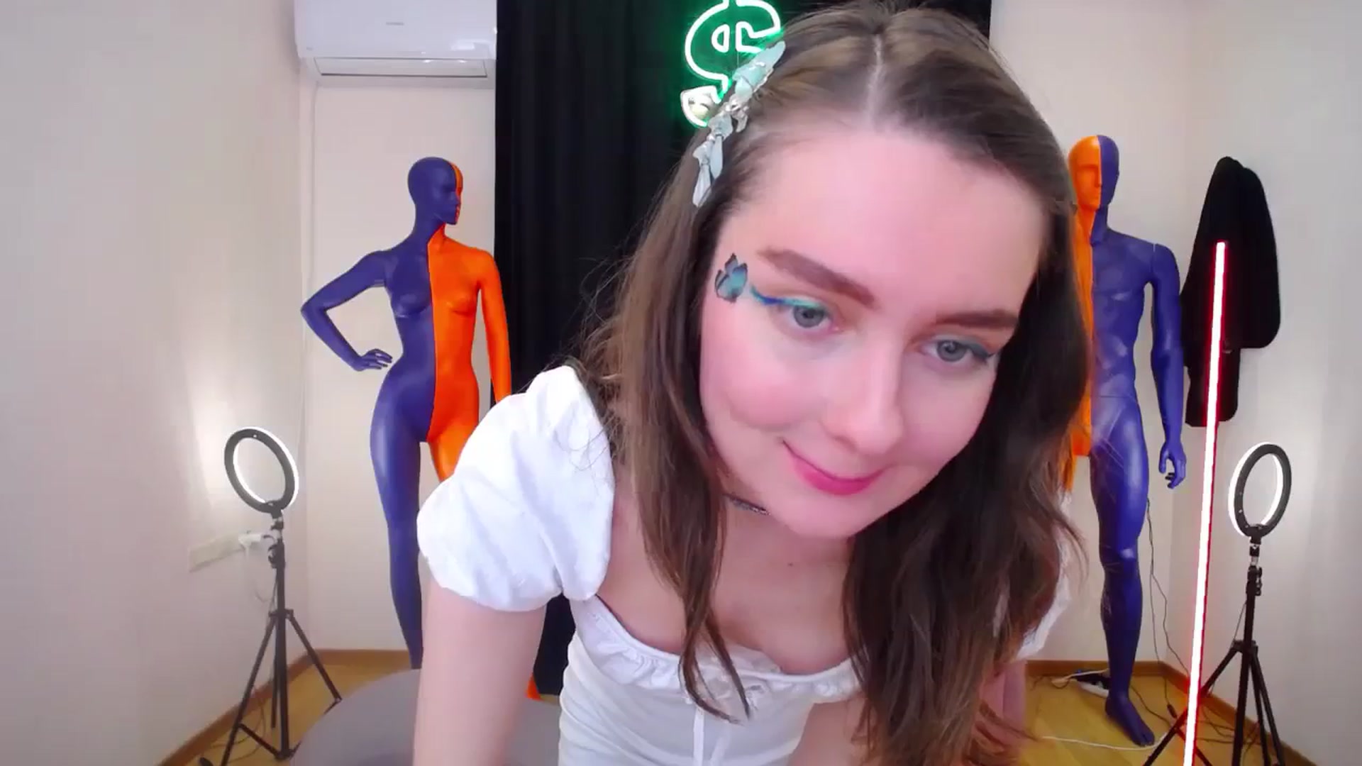 Gallery image thumbnail from Milim_Nava's myfreecams stream on, 12/17/2023, 16:04 image 15 of 20