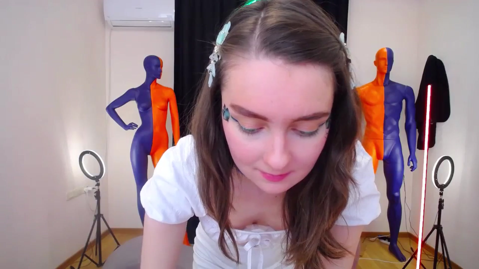 Gallery image thumbnail from Milim_Nava's myfreecams stream on, 12/17/2023, 16:04 image 16 of 20