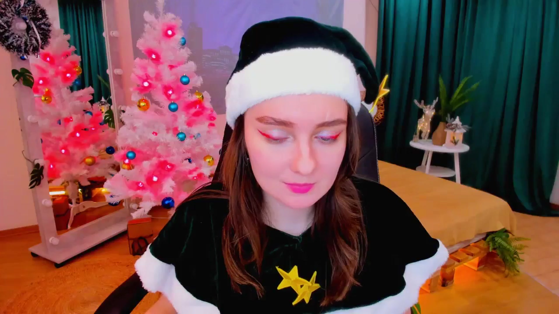 Gallery image thumbnail from Milim_Nava's myfreecams stream on, 12/18/2023, 07:53 image 4 of 20