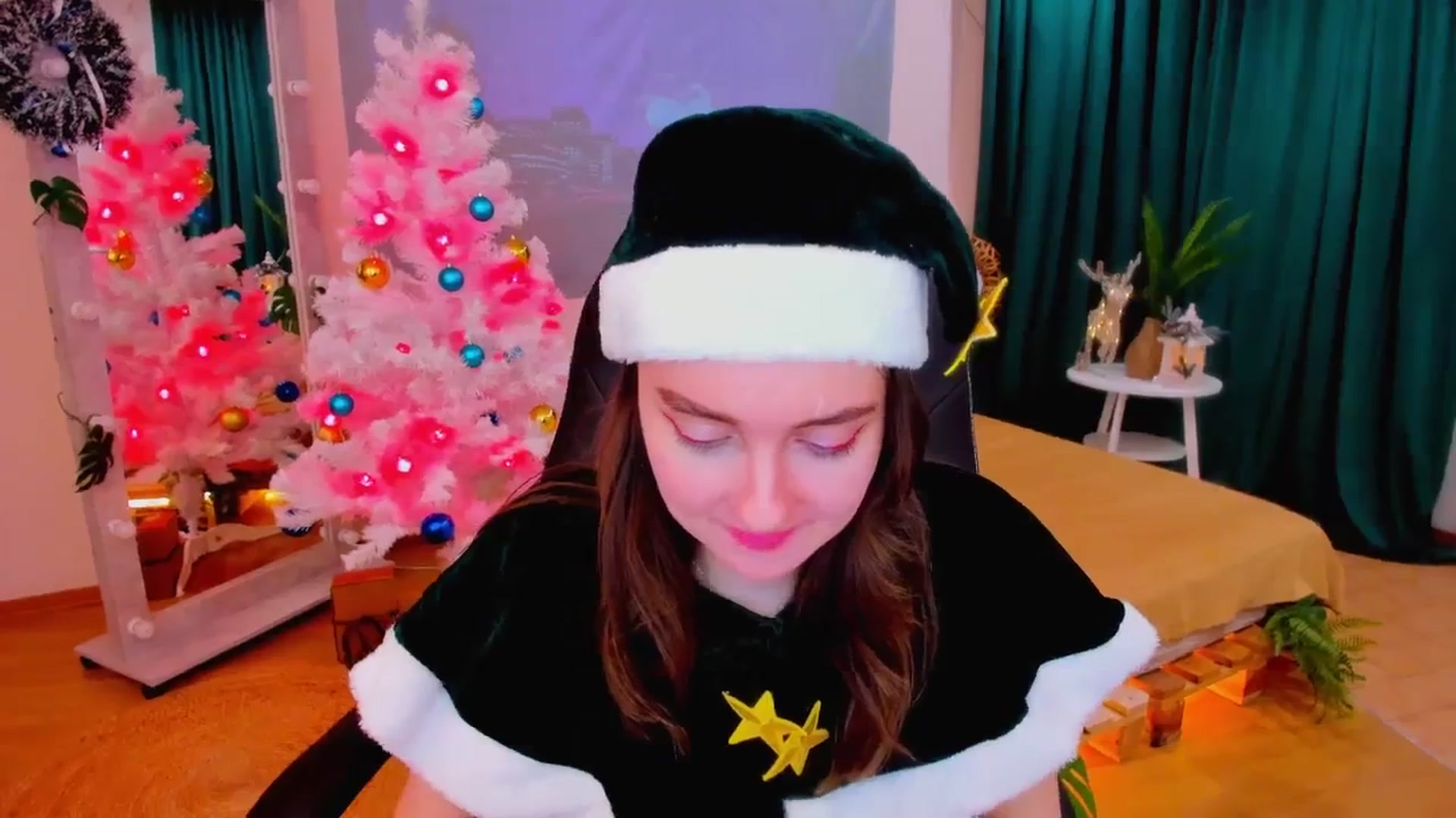 Gallery image thumbnail from Milim_Nava's myfreecams stream on, 12/18/2023, 07:53 image 3 of 20