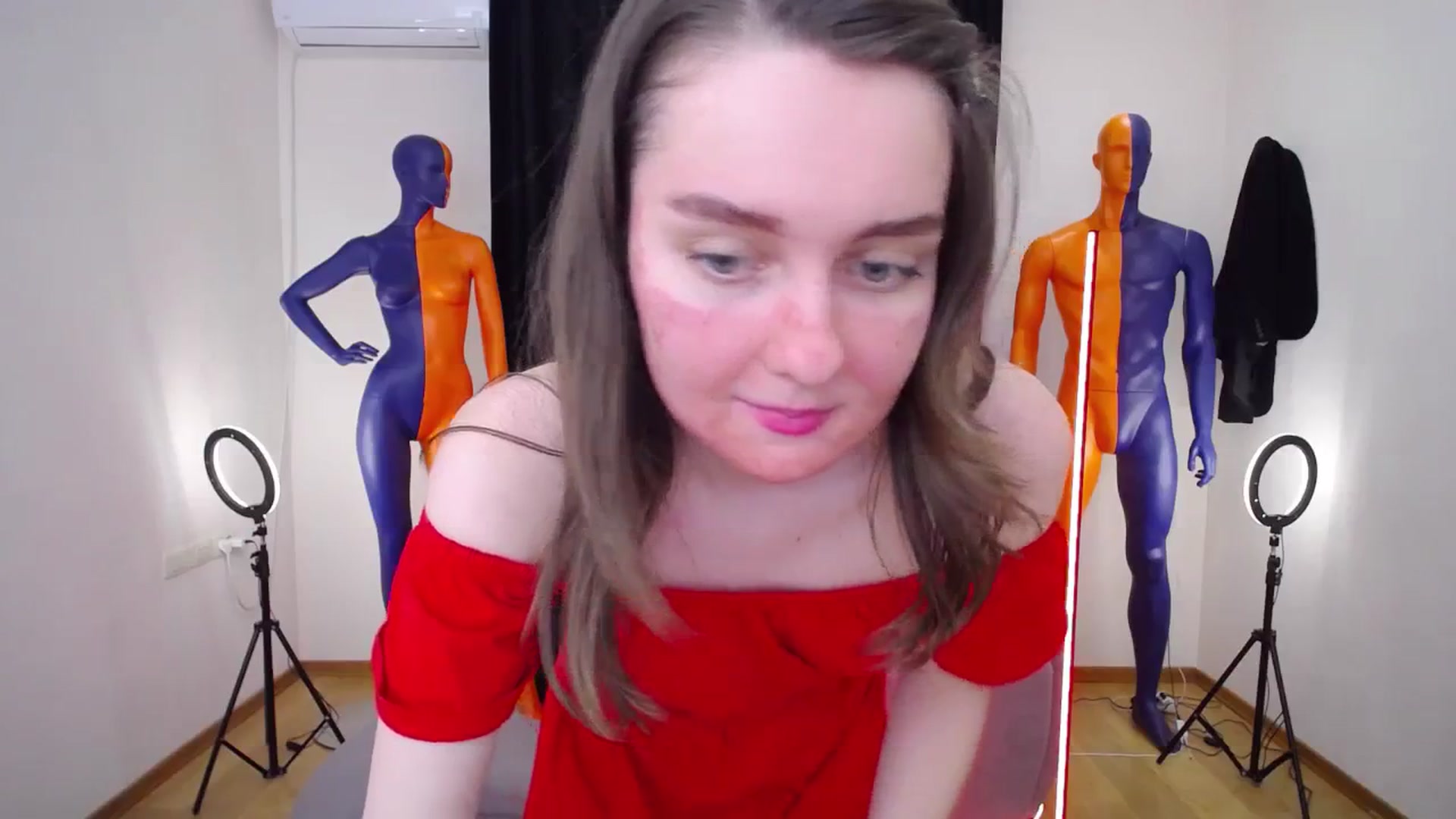Gallery image thumbnail from Milim_Nava's myfreecams stream on, 12/20/2023, 09:54 image 11 of 20