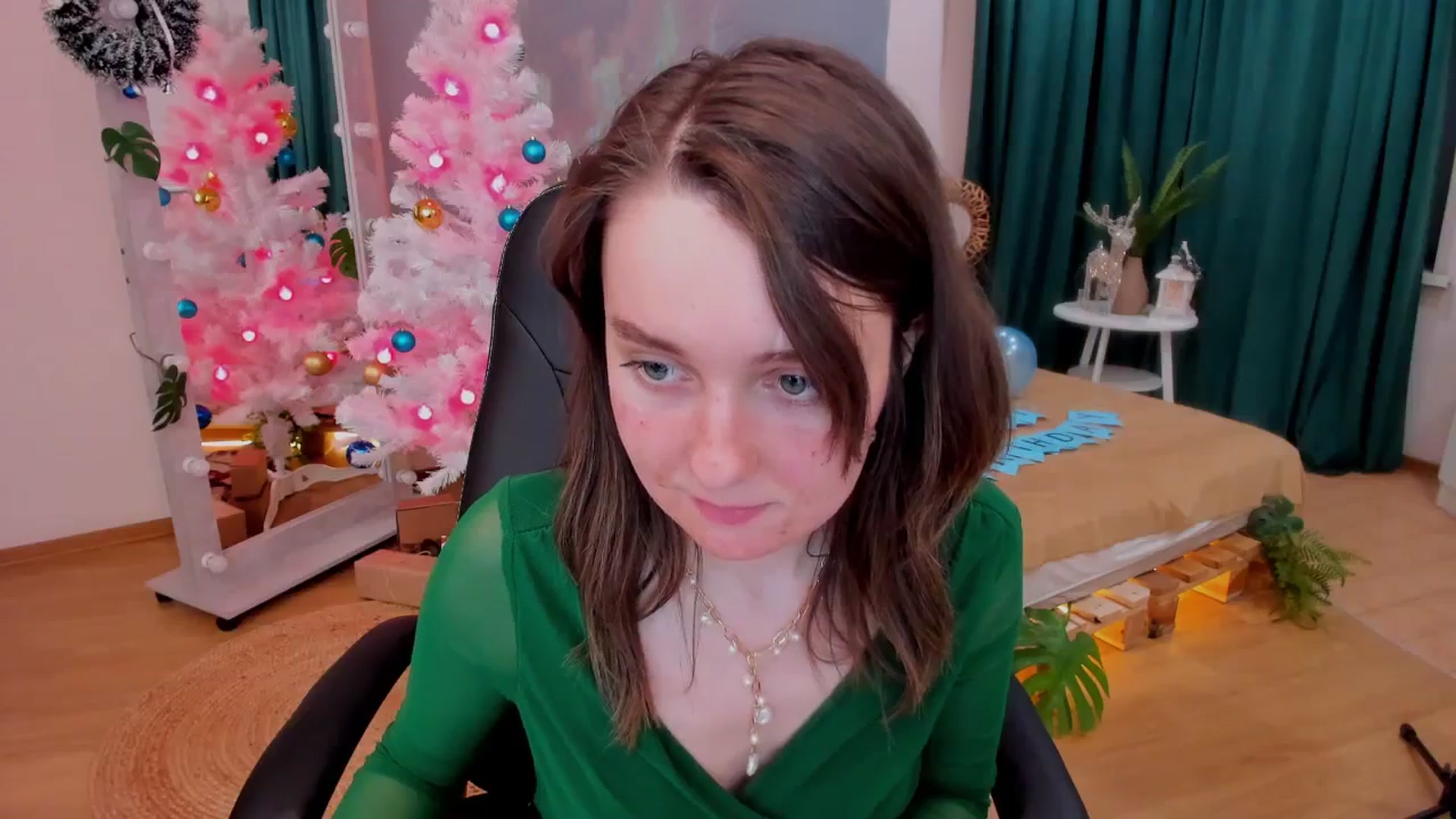 Gallery image thumbnail from Milim_Nava's myfreecams stream on, 12/21/2023, 16:29 image 20 of 20