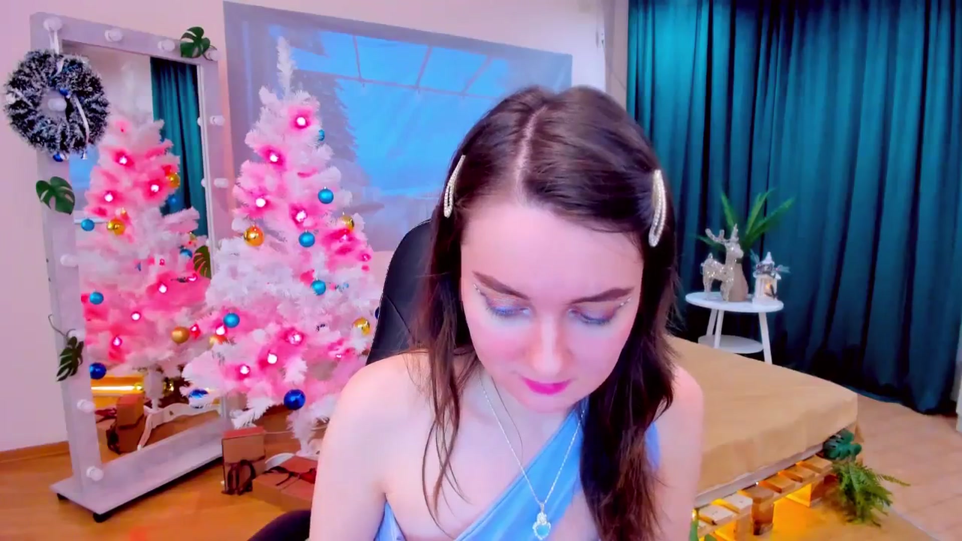 Gallery image thumbnail from Milim_Nava's myfreecams stream on, 12/25/2023, 06:01 image 16 of 20