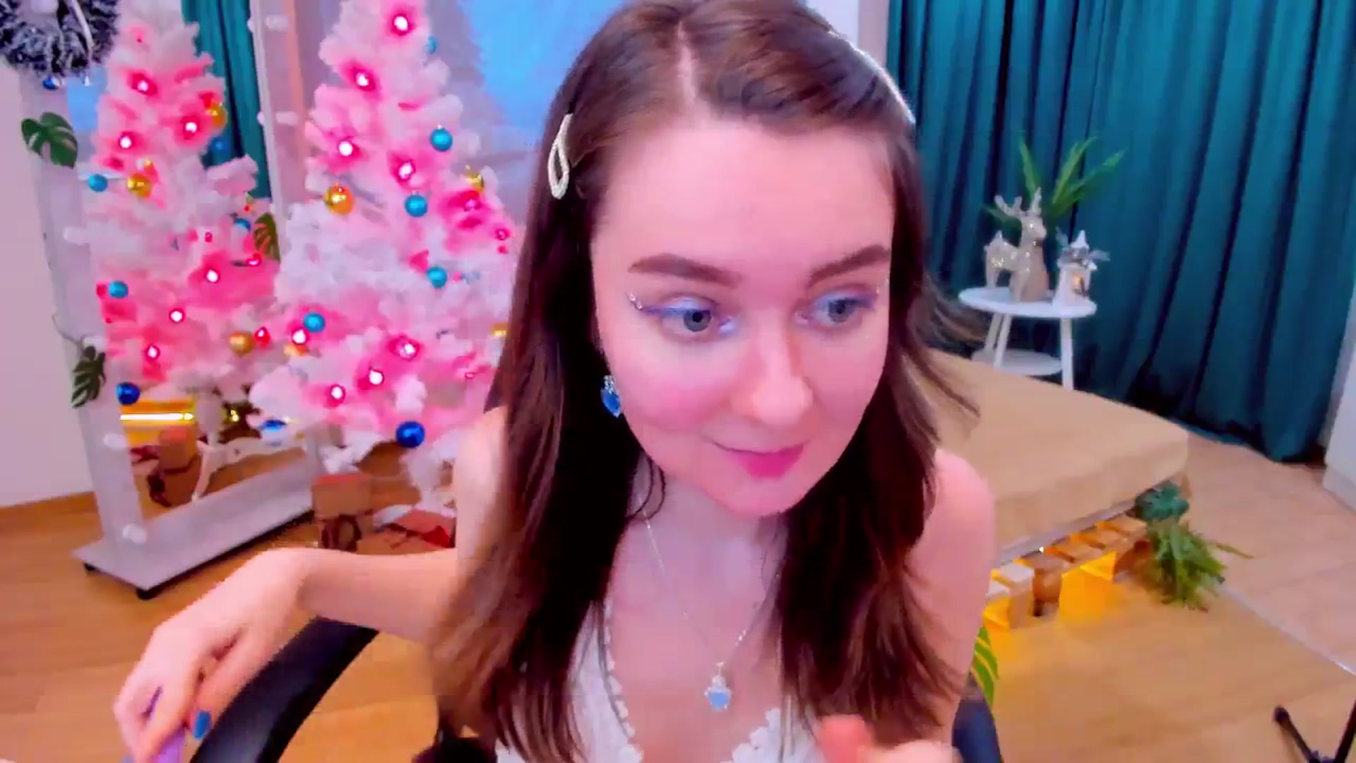 Gallery image thumbnail from Milim_Nava's myfreecams stream on, 12/25/2023, 07:23 image 7 of 20