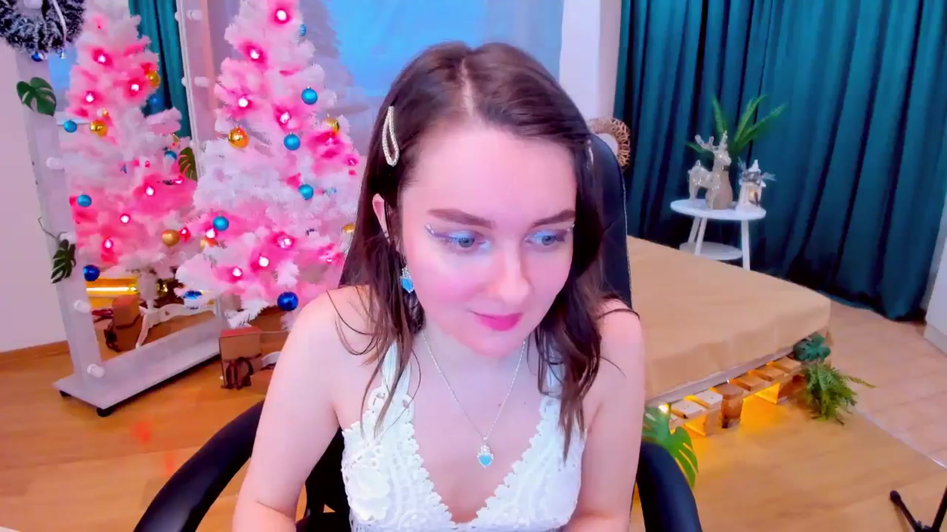 Gallery image thumbnail from Milim_Nava's myfreecams stream on, 12/25/2023, 07:23 image 4 of 20