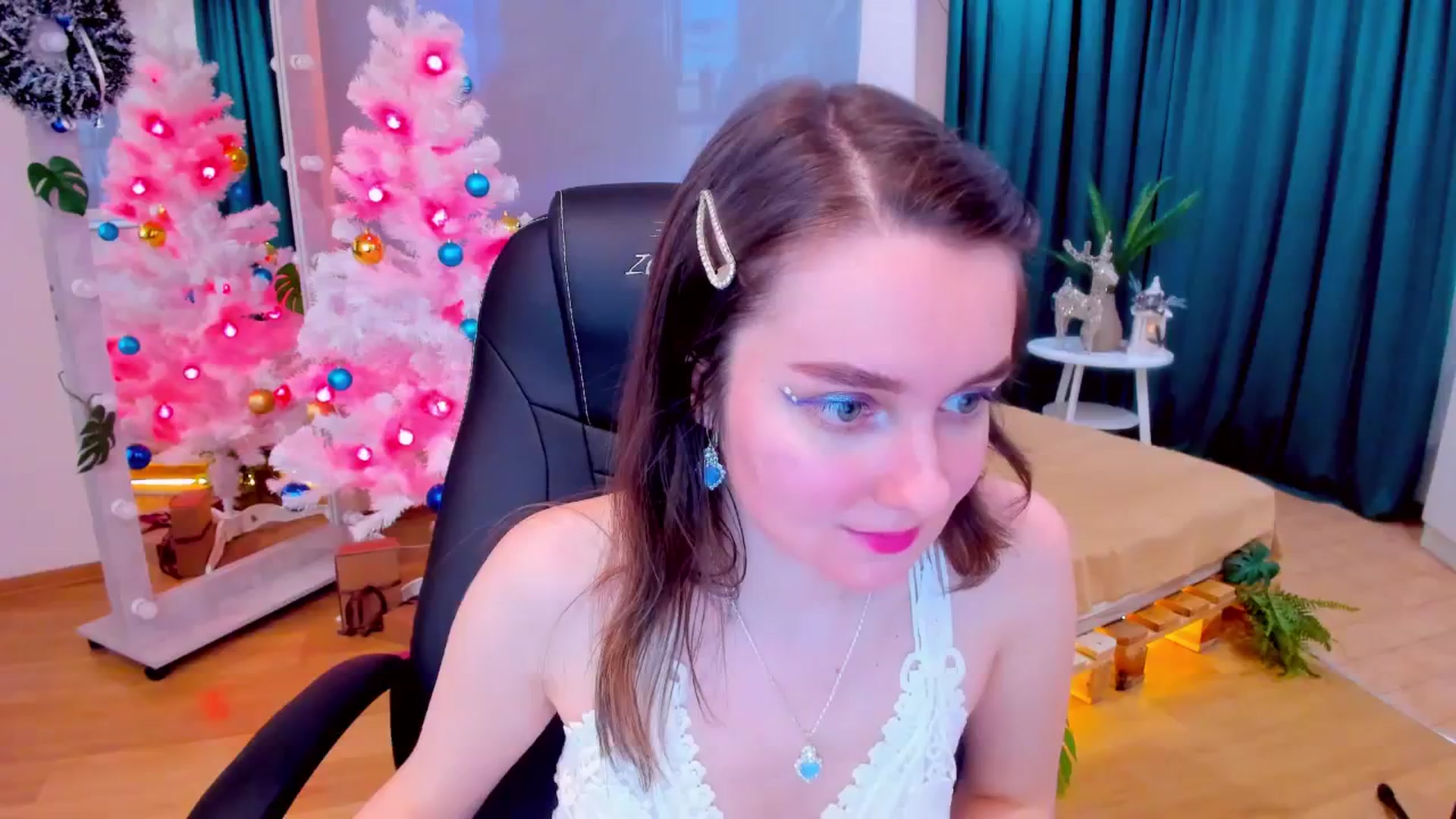 Gallery image thumbnail from Milim_Nava's myfreecams stream on, 12/25/2023, 09:09 image 6 of 20