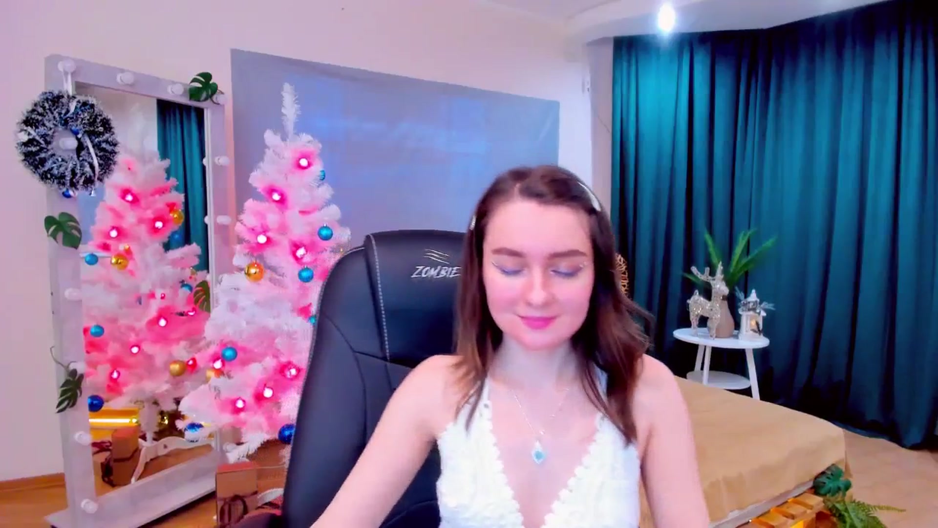 Gallery image thumbnail from Milim_Nava's myfreecams stream on, 12/25/2023, 09:50 image 10 of 20