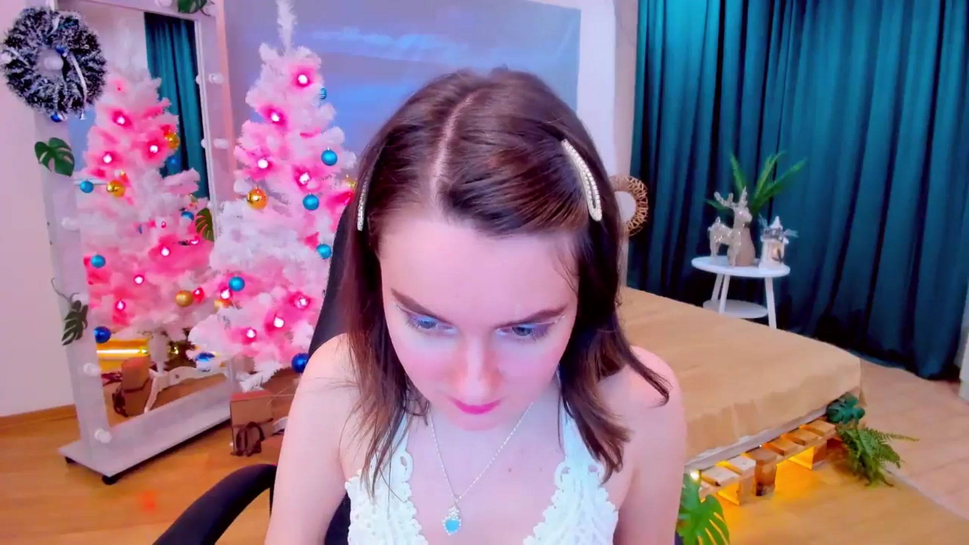 Gallery image thumbnail from Milim_Nava's myfreecams stream on, 12/25/2023, 09:50 image 15 of 20