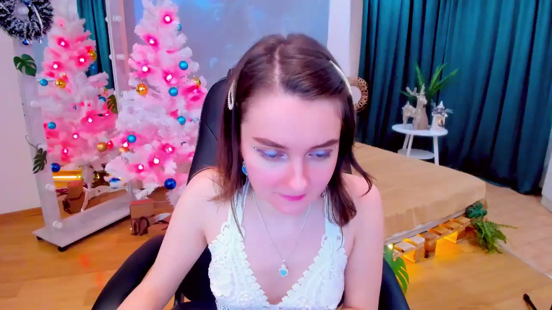 Gallery image thumbnail from Milim_Nava's myfreecams stream on, 12/25/2023, 09:50 image 1 of 20
