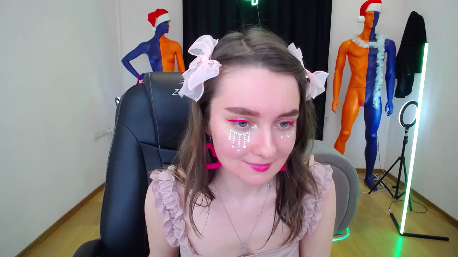 Gallery image thumbnail from Milim_Nava's myfreecams stream on, 12/26/2023, 07:12 image 20 of 20