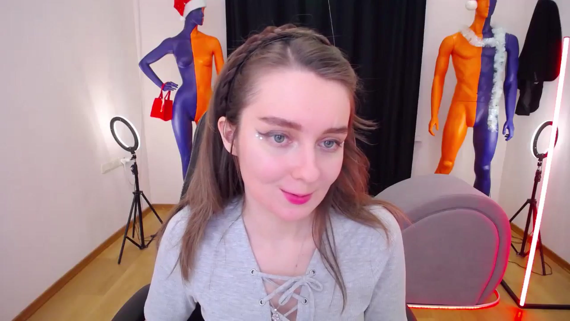 Gallery image thumbnail from Milim_Nava's myfreecams stream on, 12/27/2023, 10:43 image 11 of 20