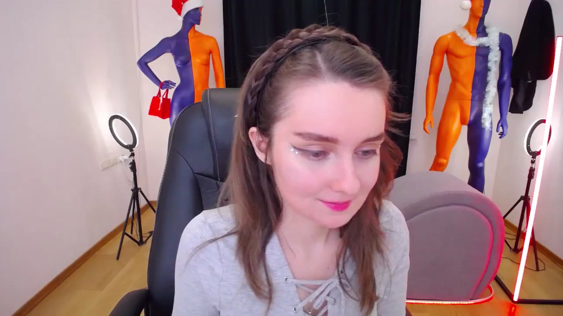 Gallery image thumbnail from Milim_Nava's myfreecams stream on, 12/27/2023, 10:43 image 9 of 20