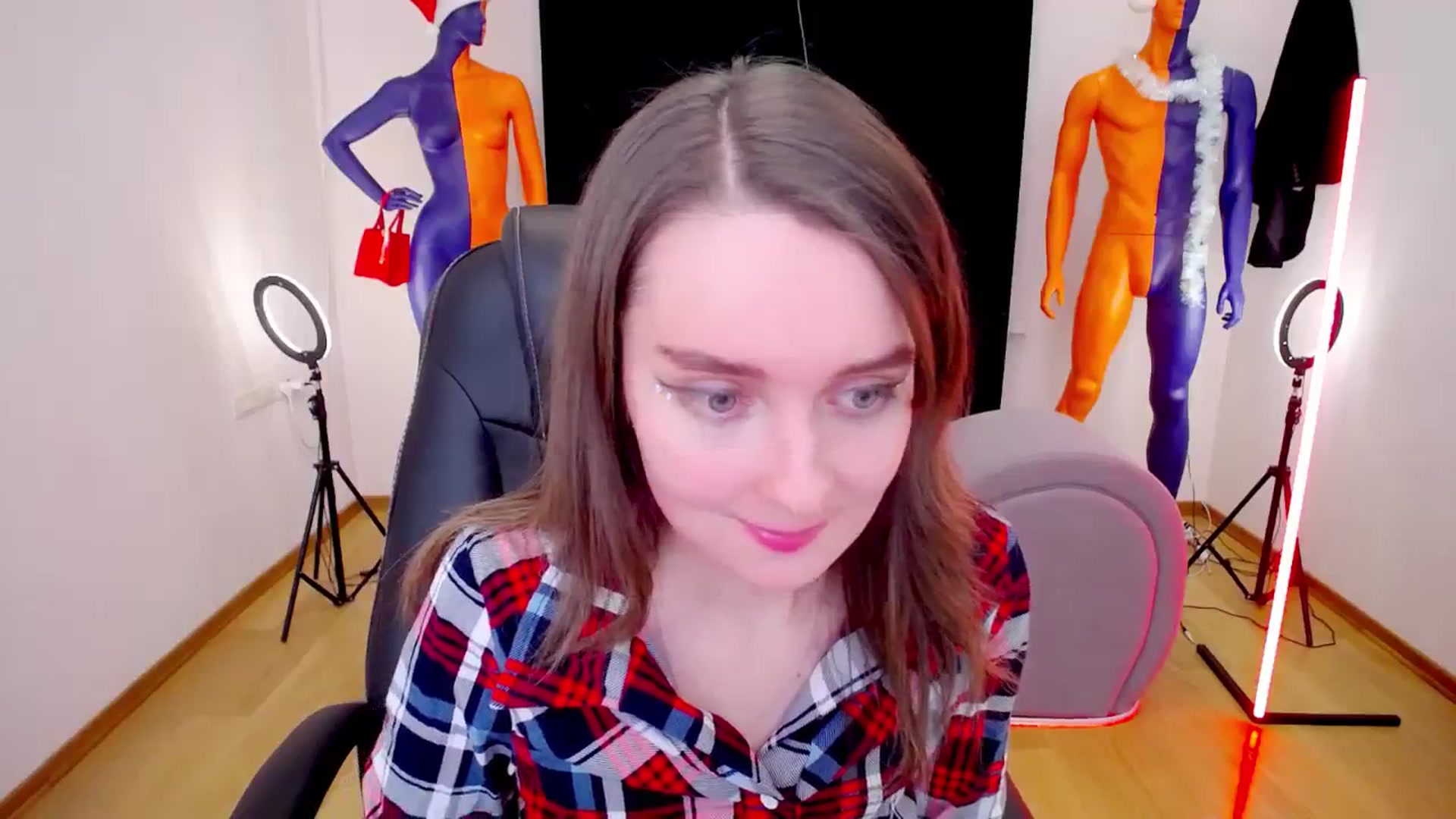 Gallery image thumbnail from Milim_Nava's myfreecams stream on, 12/27/2023, 15:28 image 4 of 20