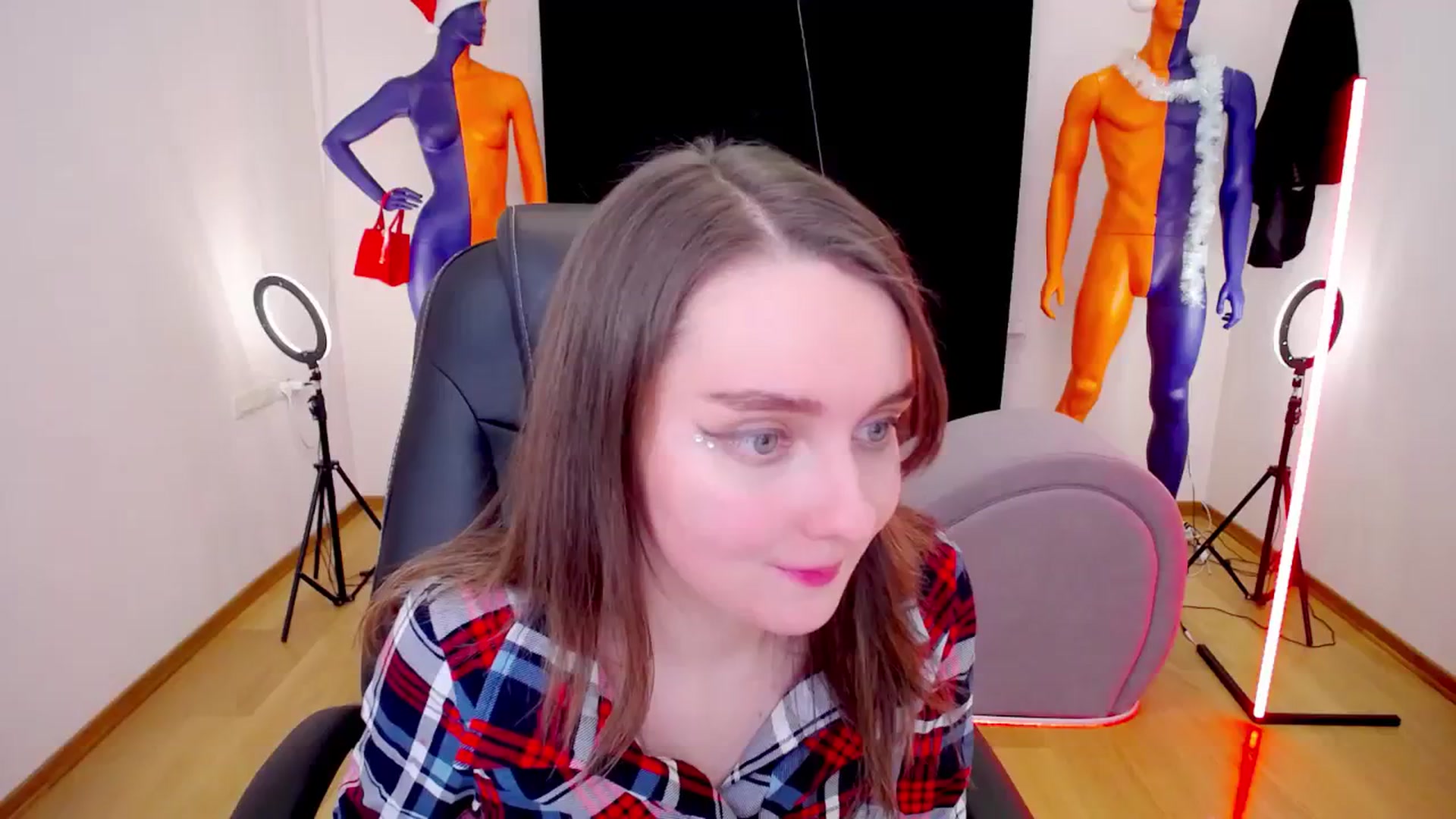 Gallery image thumbnail from Milim_Nava's myfreecams stream on, 12/27/2023, 15:28 image 7 of 20