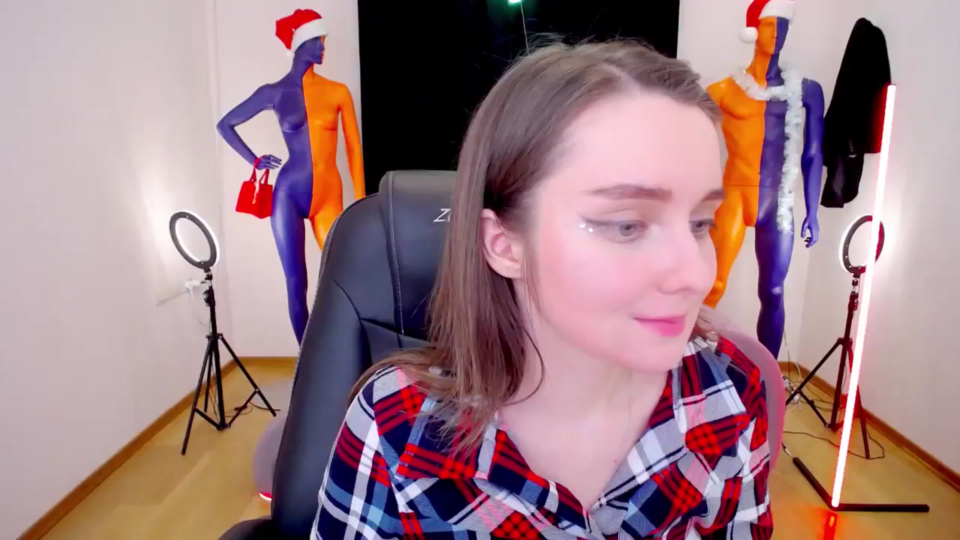 Gallery image thumbnail from Milim_Nava's myfreecams stream on, 12/27/2023, 16:47 image 18 of 20