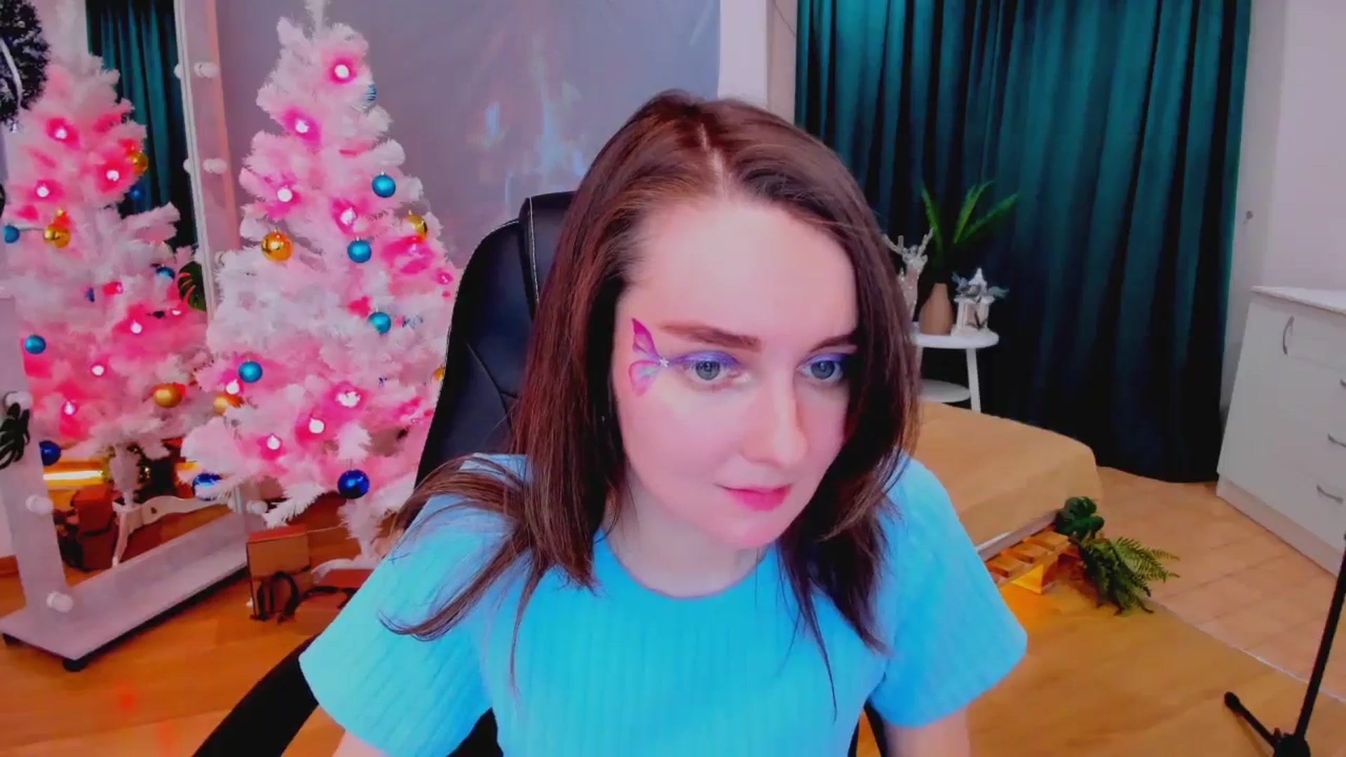 Gallery image thumbnail from Milim_Nava's myfreecams stream on, 12/28/2023, 12:40 image 14 of 20