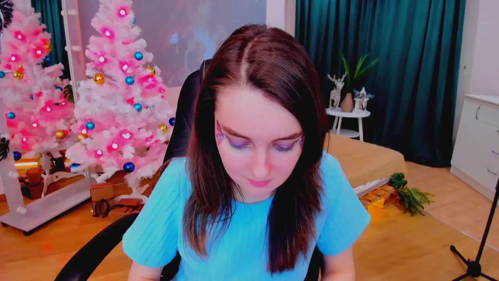 Gallery image thumbnail from Milim_Nava's myfreecams stream on, 12/28/2023, 16:48 image 19 of 20