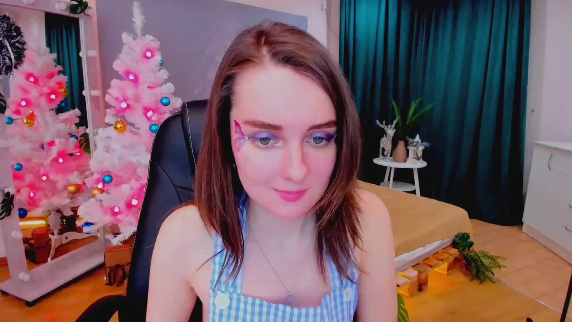 Gallery image thumbnail from Milim_Nava's myfreecams stream on, 12/28/2023, 16:48 image 11 of 20
