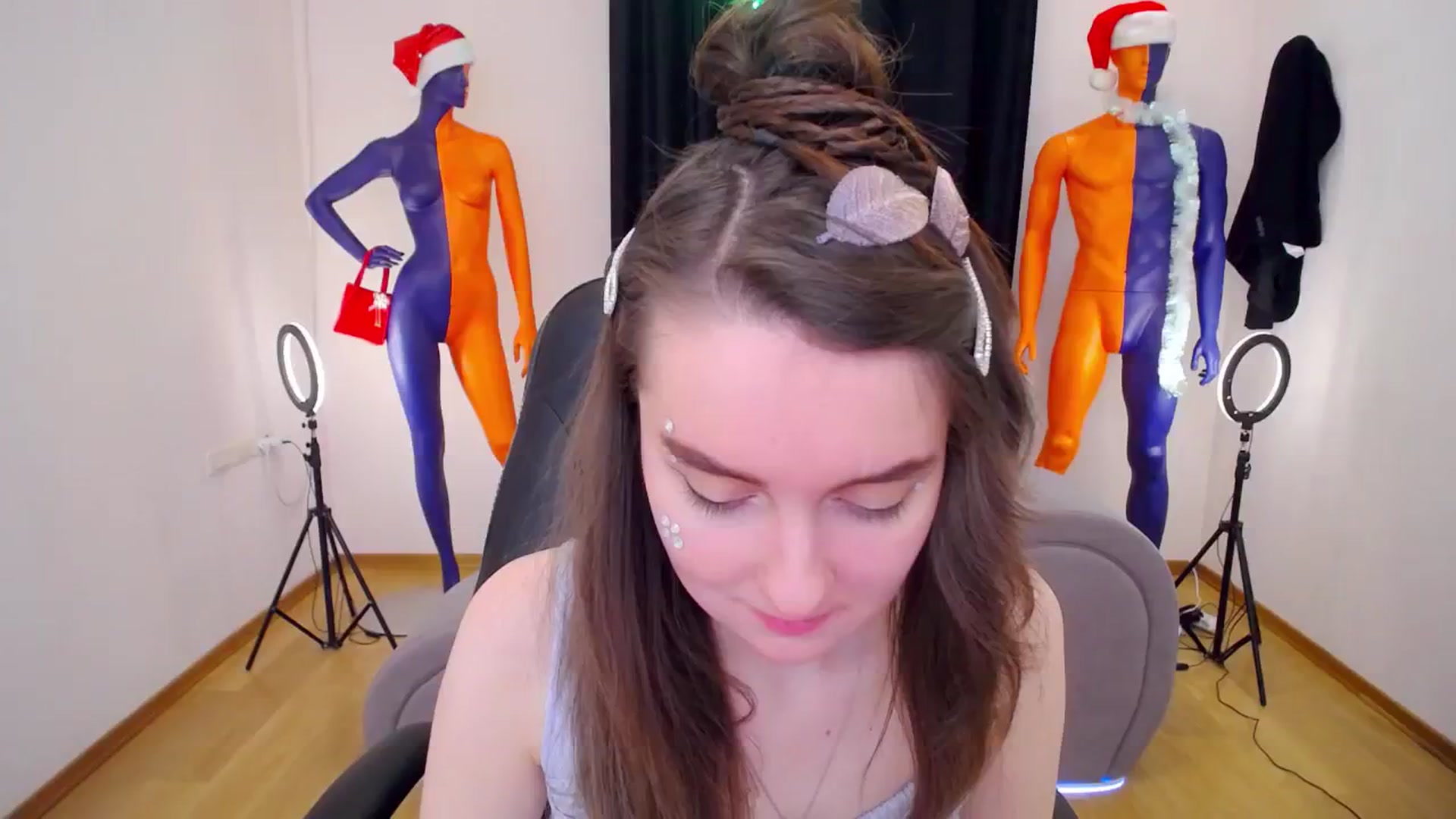 Gallery image thumbnail from Milim_Nava's myfreecams stream on, 12/29/2023, 17:44 image 15 of 20