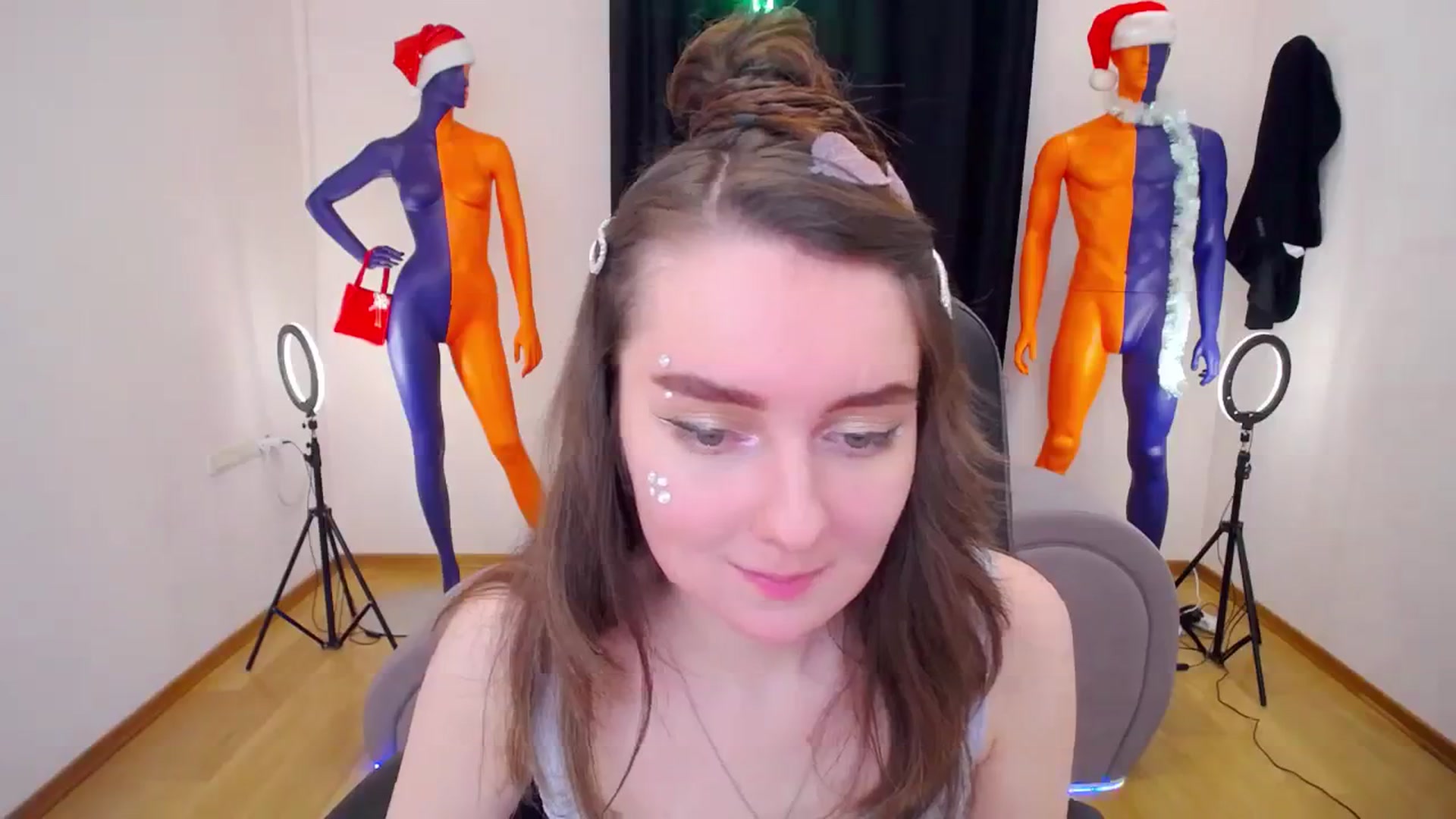 Gallery image thumbnail from Milim_Nava's myfreecams stream on, 12/29/2023, 17:44 image 5 of 20