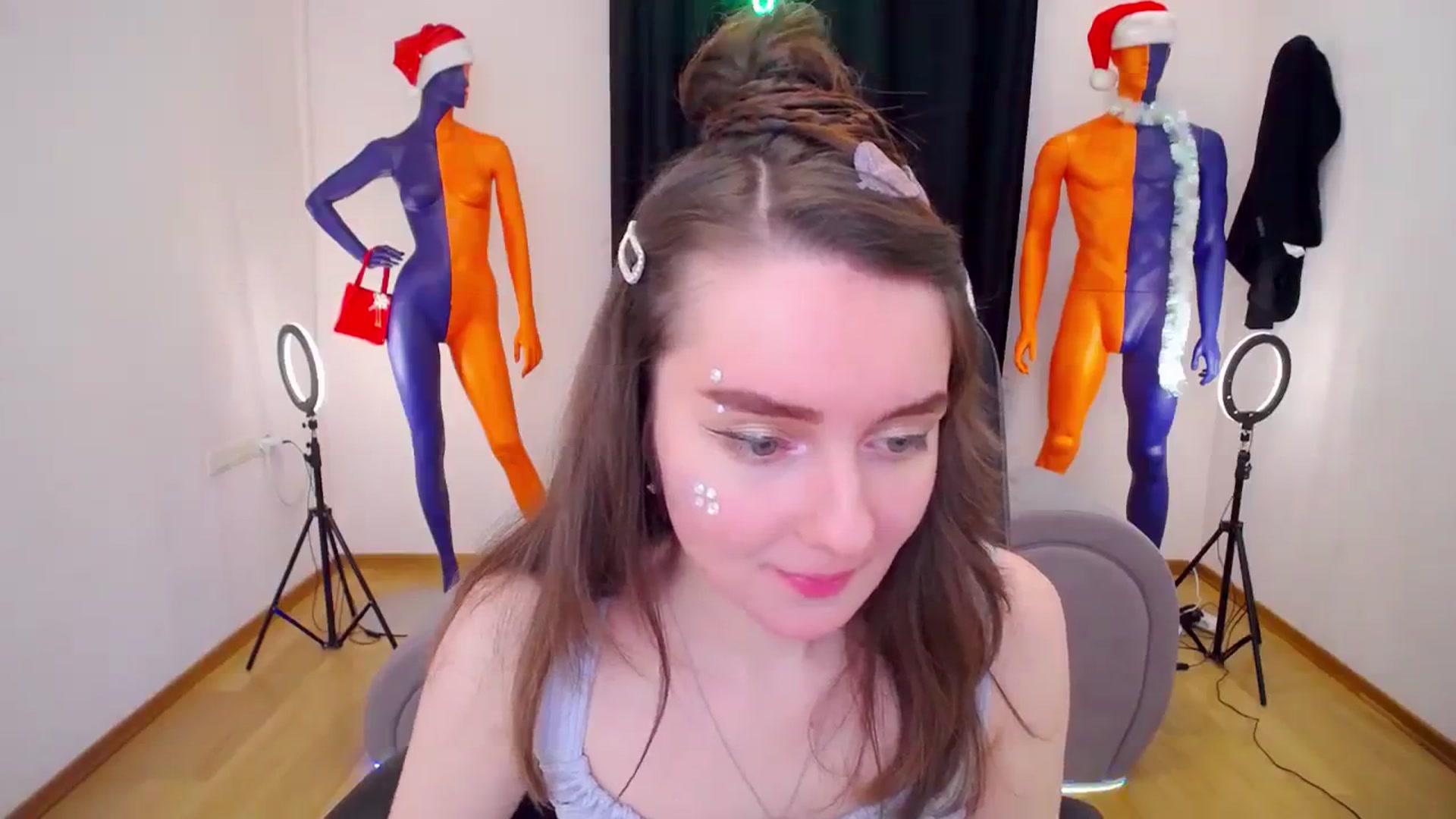 Gallery image thumbnail from Milim_Nava's myfreecams stream on, 12/29/2023, 17:44 image 4 of 20