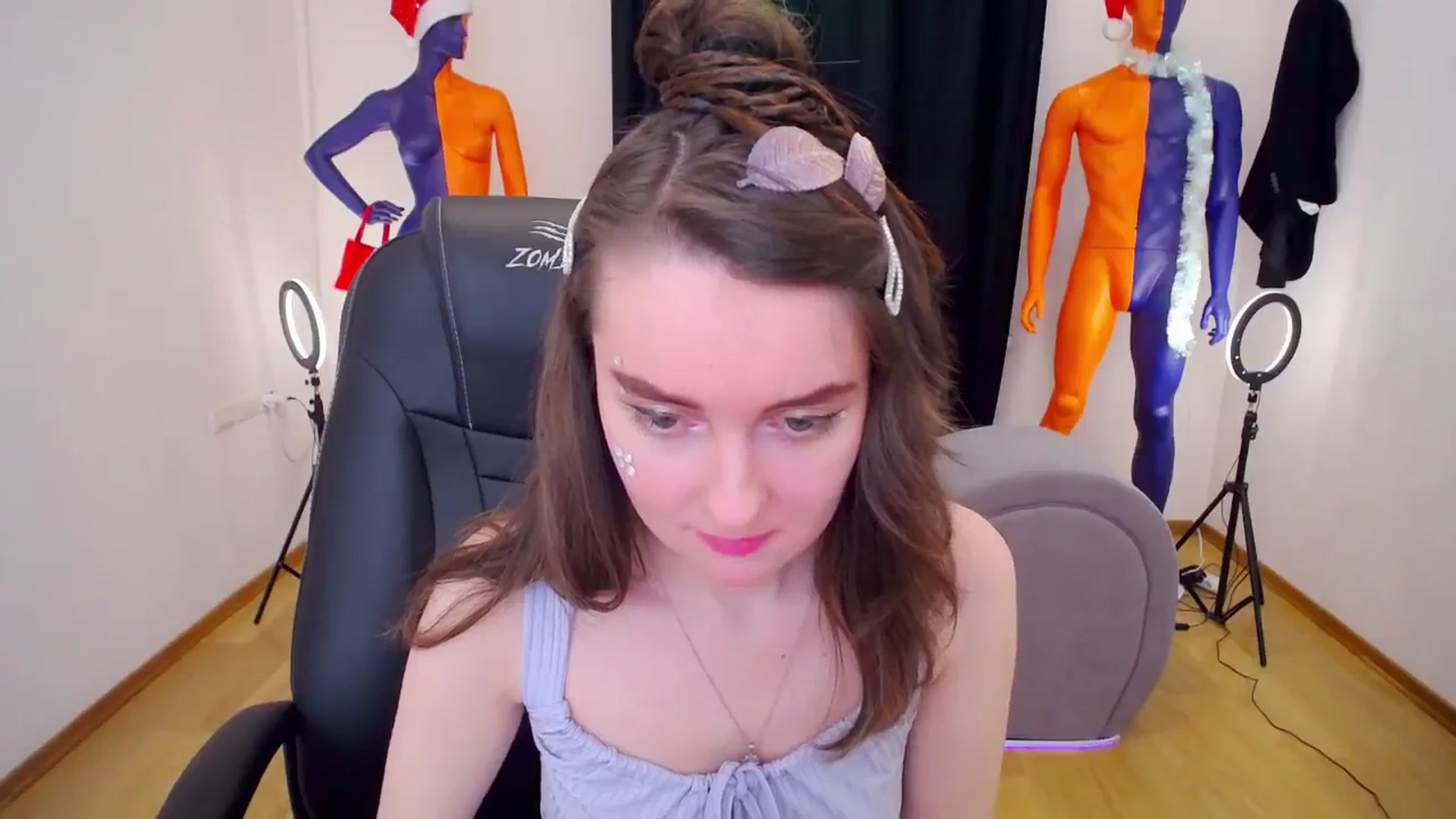 Gallery image thumbnail from Milim_Nava's myfreecams stream on, 12/29/2023, 19:28 image 8 of 20
