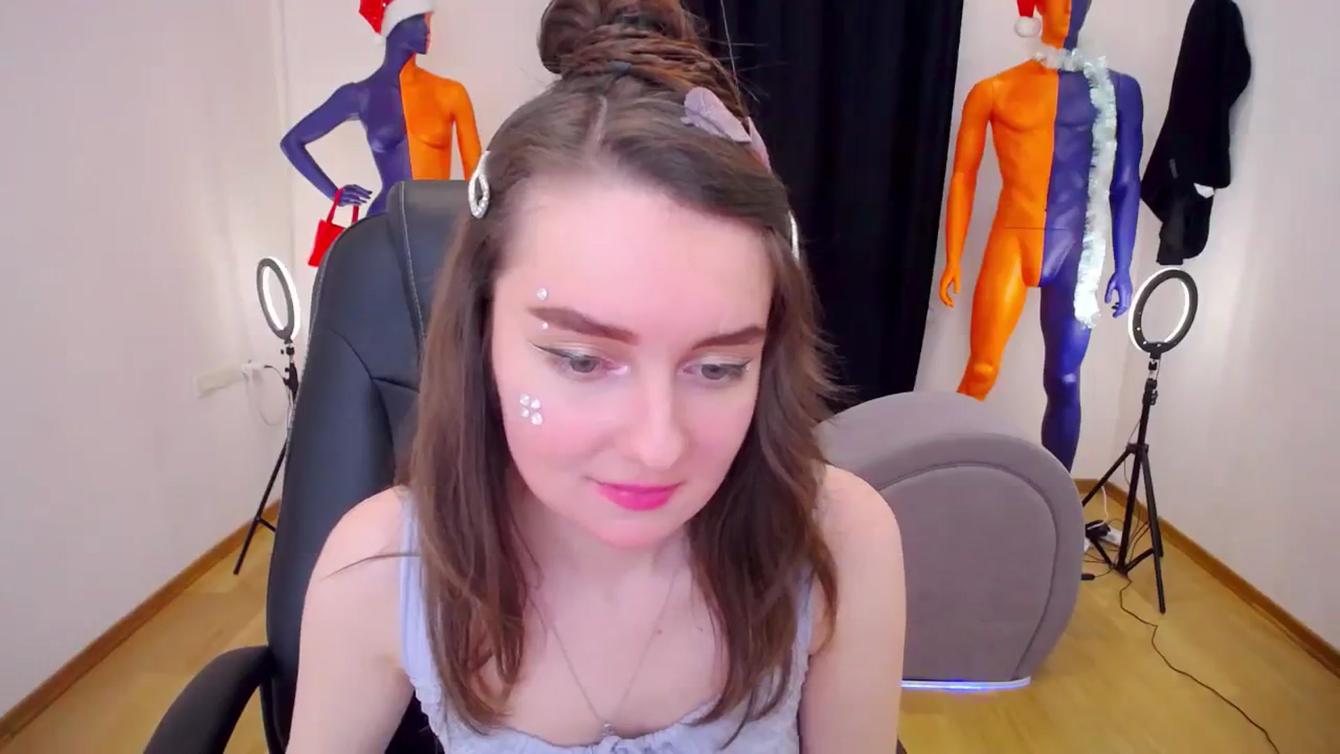 Gallery image thumbnail from Milim_Nava's myfreecams stream on, 12/29/2023, 19:28 image 9 of 20