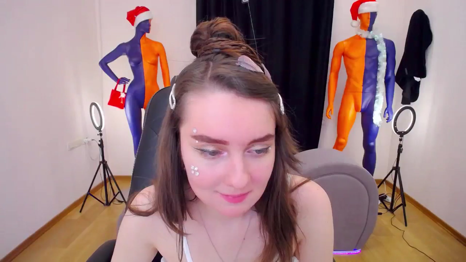 Gallery image thumbnail from Milim_Nava's myfreecams stream on, 12/29/2023, 20:42 image 9 of 20