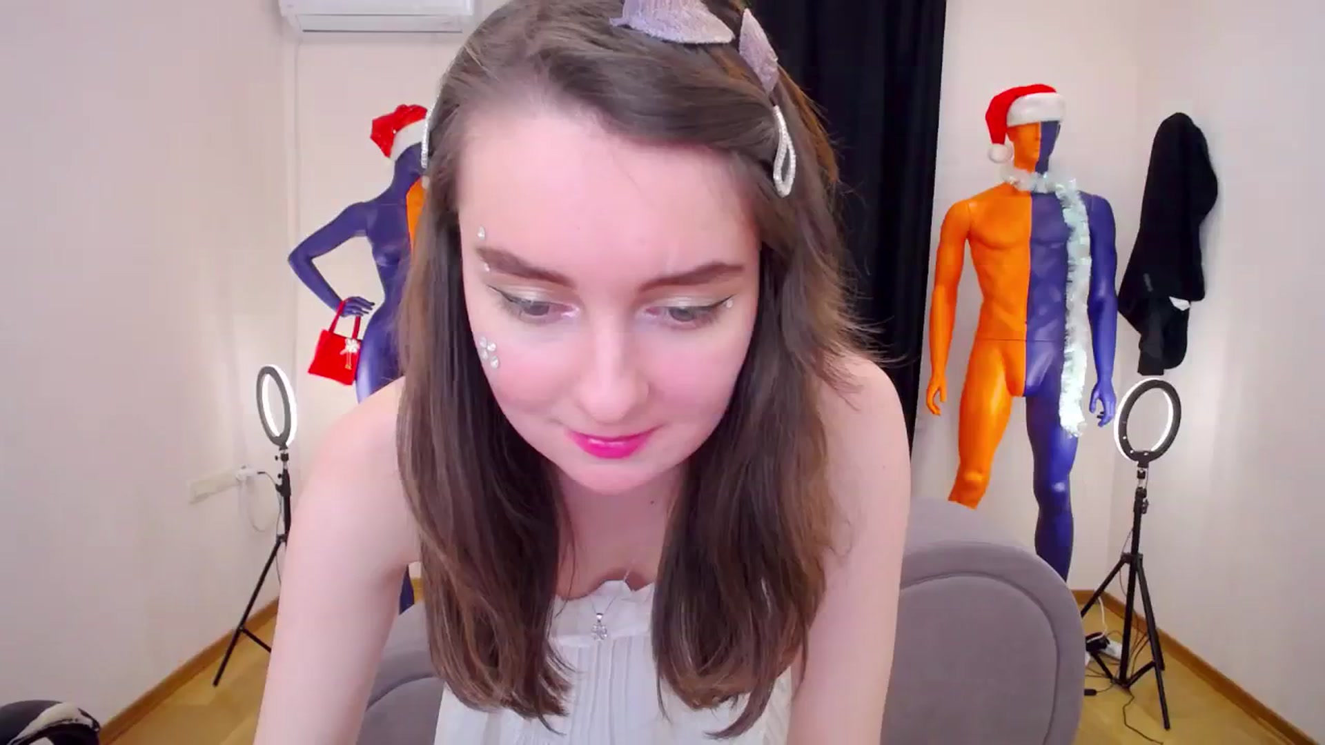 Gallery image thumbnail from Milim_Nava's myfreecams stream on, 12/29/2023, 20:42 image 12 of 20