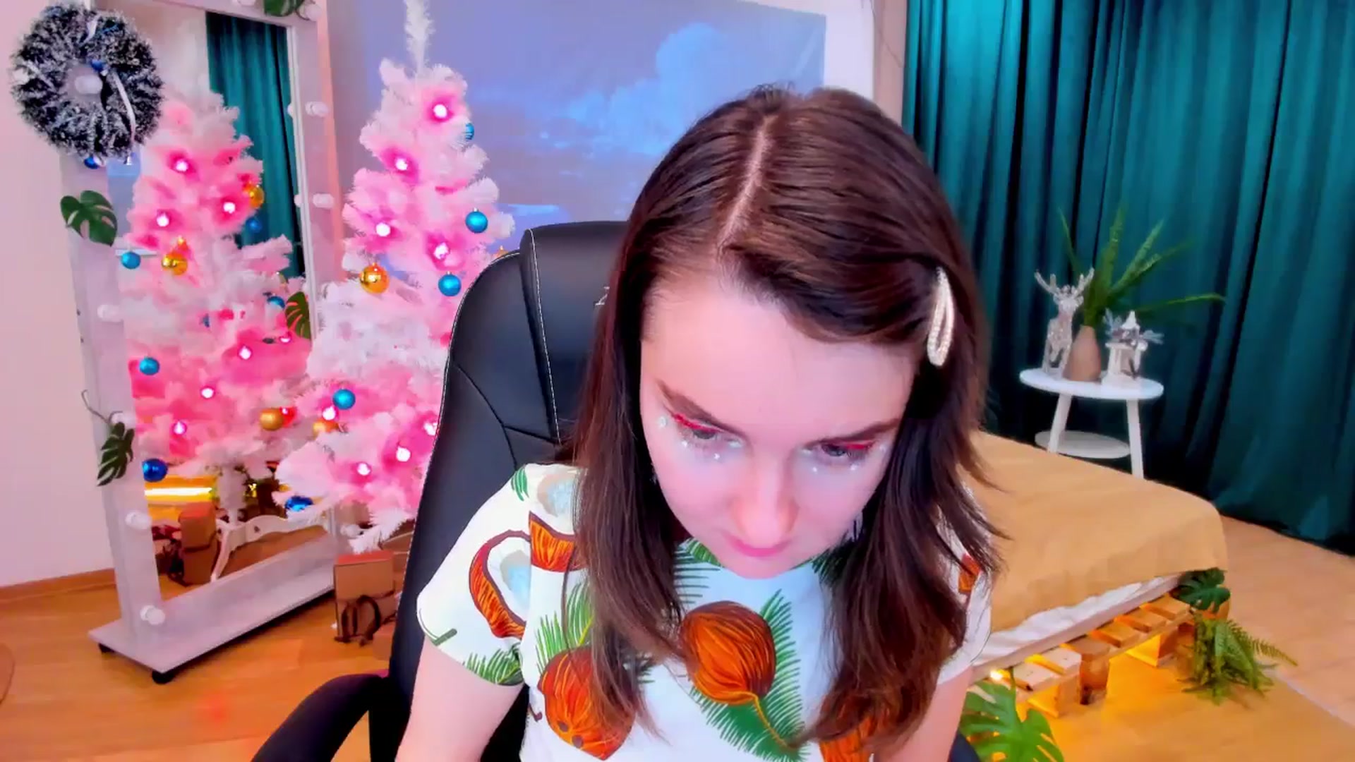 Gallery image thumbnail from Milim_Nava's myfreecams stream on, 12/30/2023, 18:02 image 18 of 20