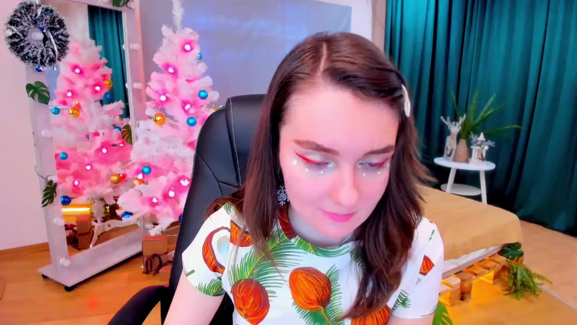 Gallery image thumbnail from Milim_Nava's myfreecams stream on, 12/30/2023, 18:02 image 16 of 20