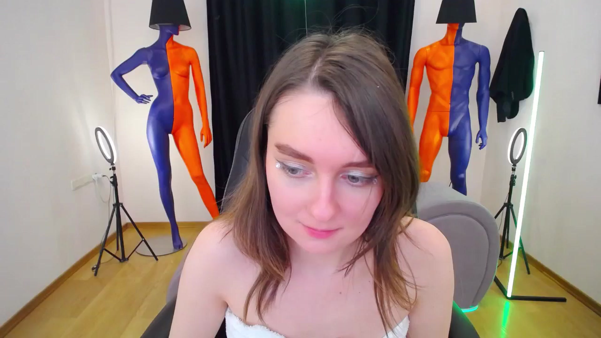 Gallery image thumbnail from Milim_Nava's myfreecams stream on, 01/16/2024, 09:27 image 3 of 20