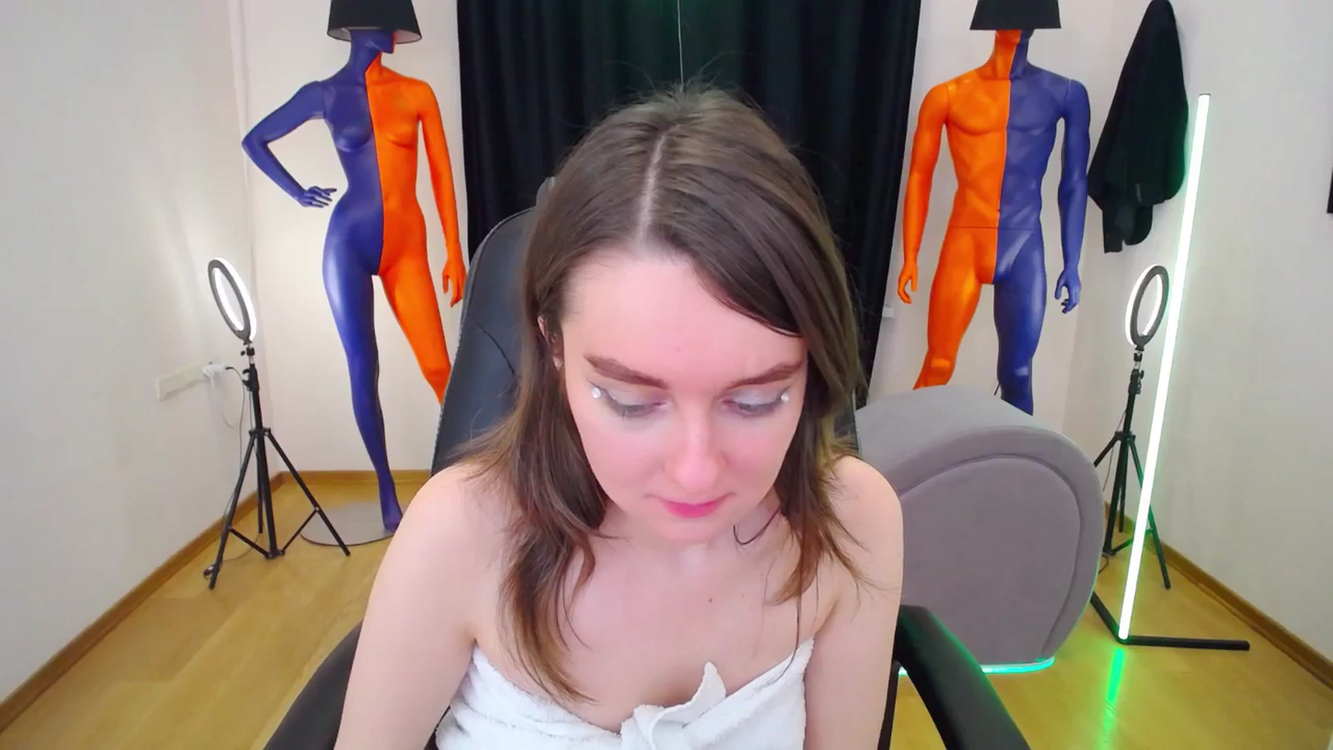 Gallery image thumbnail from Milim_Nava's myfreecams stream on, 01/16/2024, 09:27 image 14 of 20