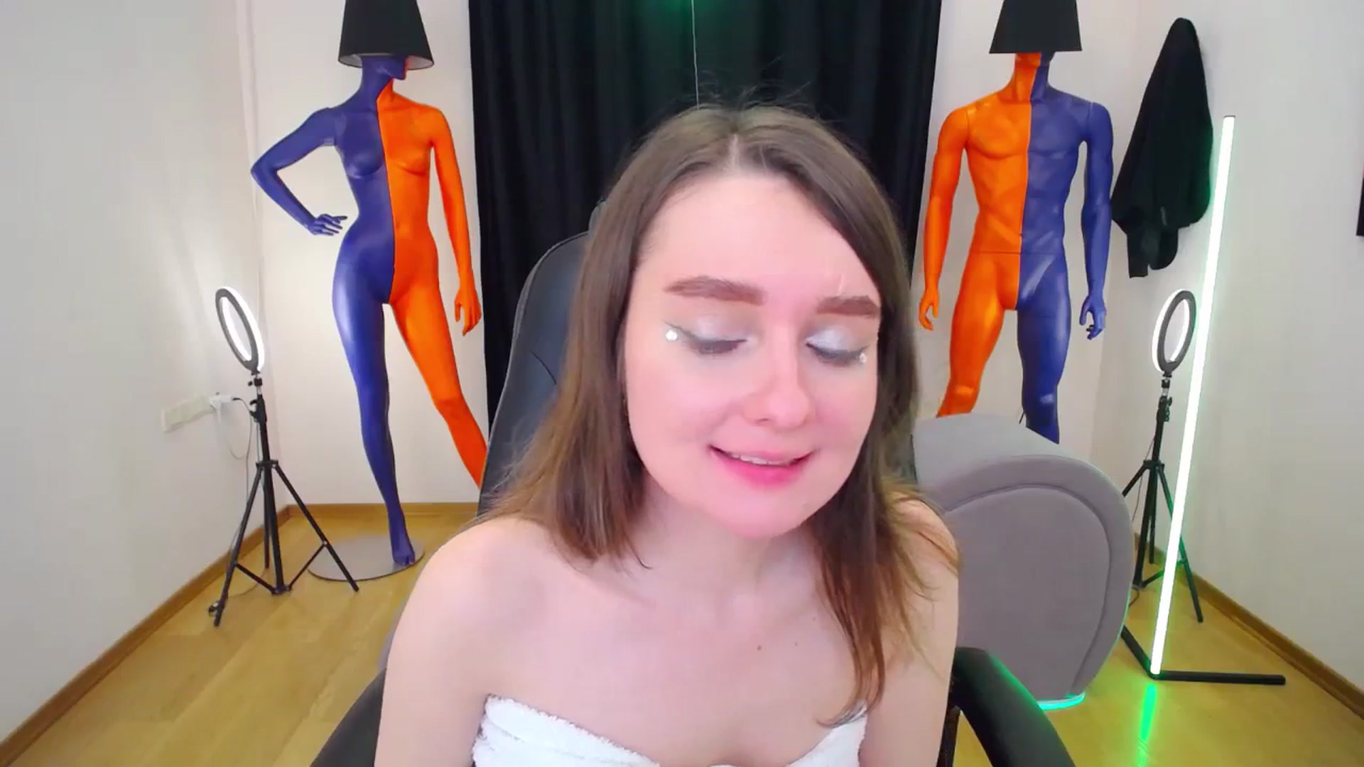 Gallery image thumbnail from Milim_Nava's myfreecams stream on, 01/16/2024, 09:27 image 7 of 20