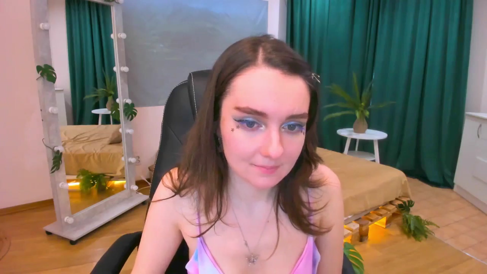 Gallery image thumbnail from Milim_Nava's myfreecams stream on, 01/17/2024, 09:00 image 9 of 20