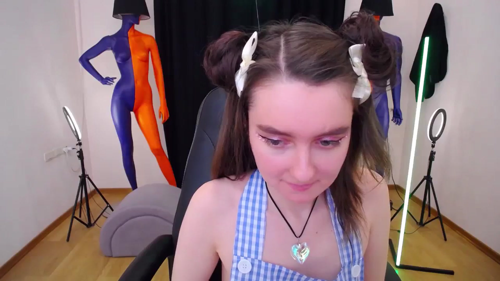 Gallery image thumbnail from Milim_Nava's myfreecams stream on, 02/04/2024, 16:39 image 12 of 20