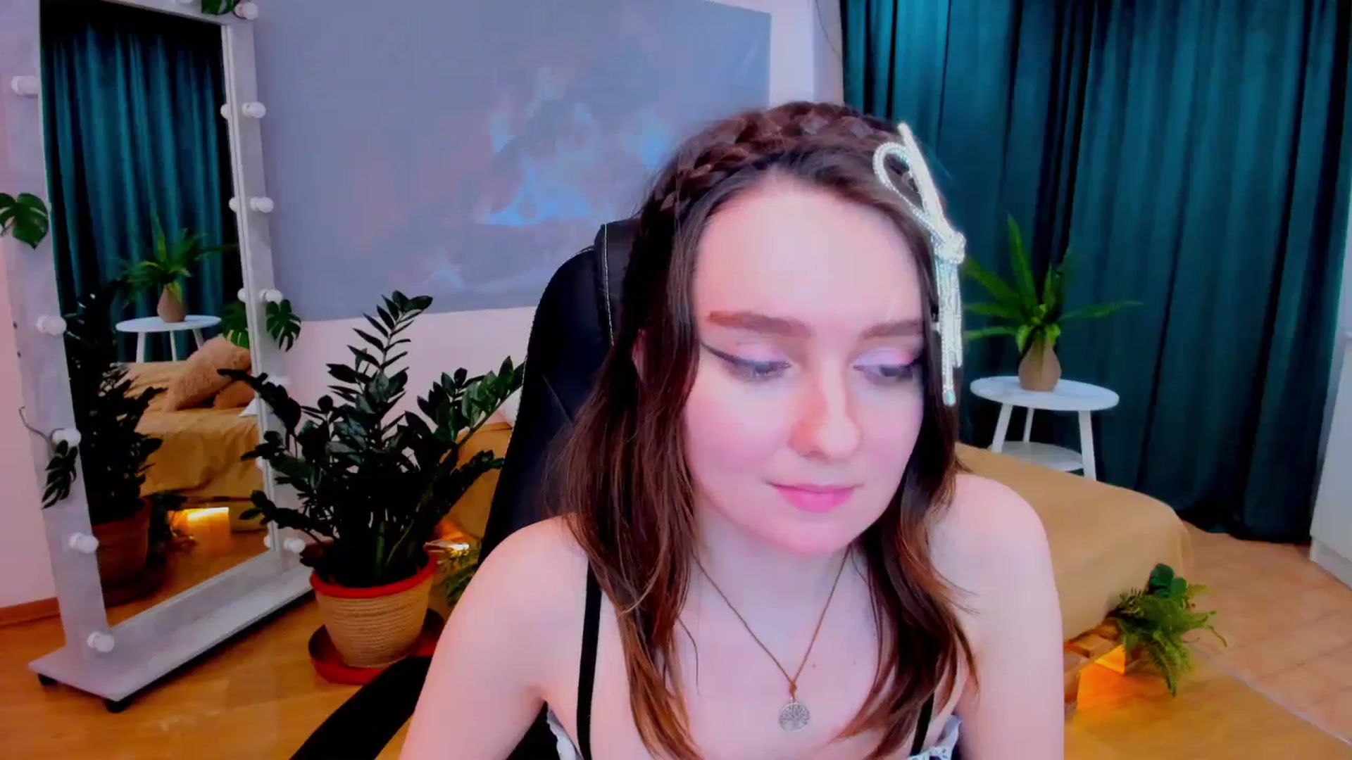 Gallery image thumbnail from Milim_Nava's myfreecams stream on, 02/09/2024, 10:14 image 12 of 20