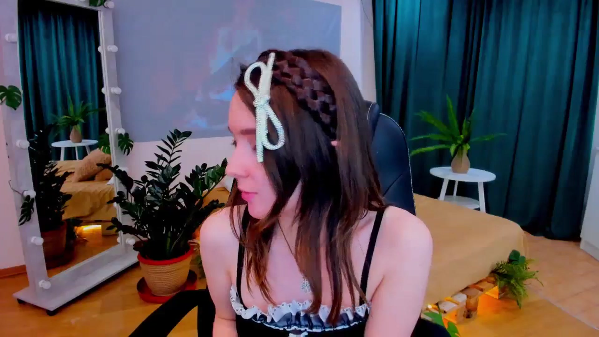 Gallery image thumbnail from Milim_Nava's myfreecams stream on, 02/09/2024, 10:14 image 7 of 20