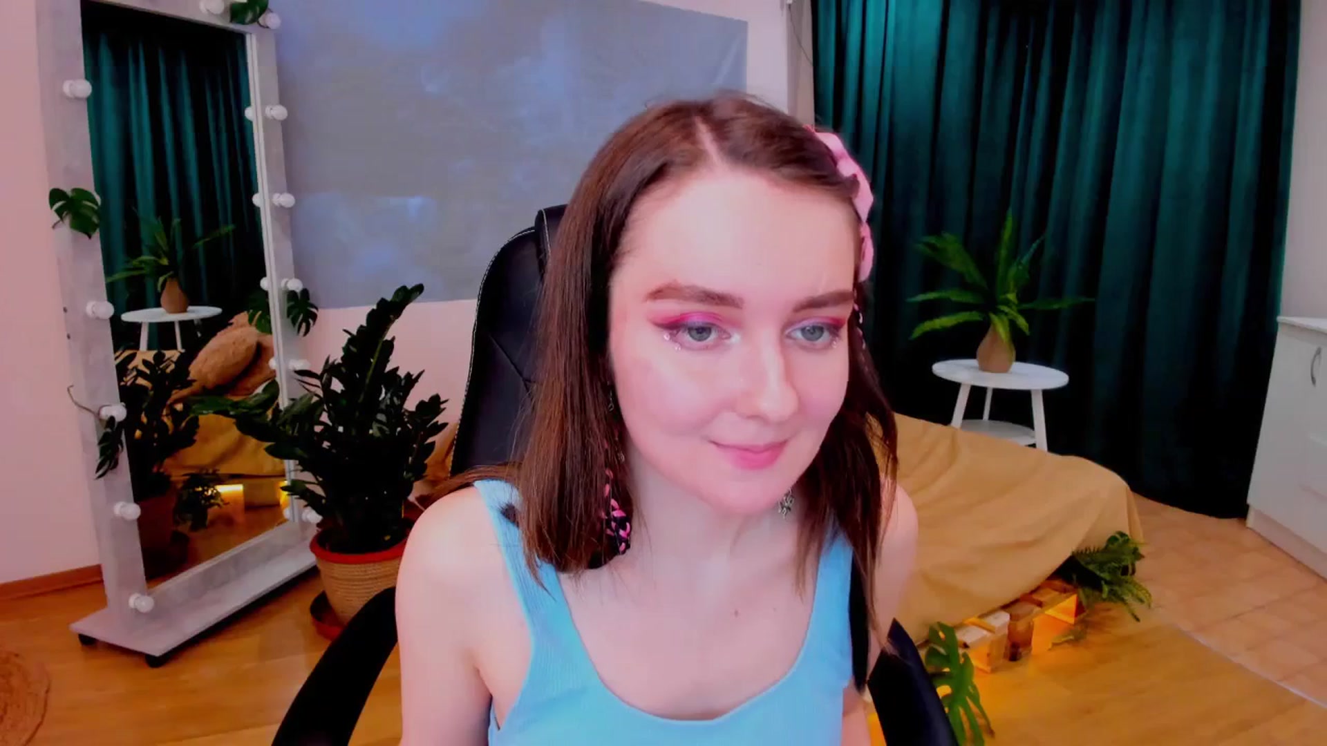 Gallery image thumbnail from Milim_Nava's myfreecams stream on, 02/26/2024, 14:13 image 14 of 20