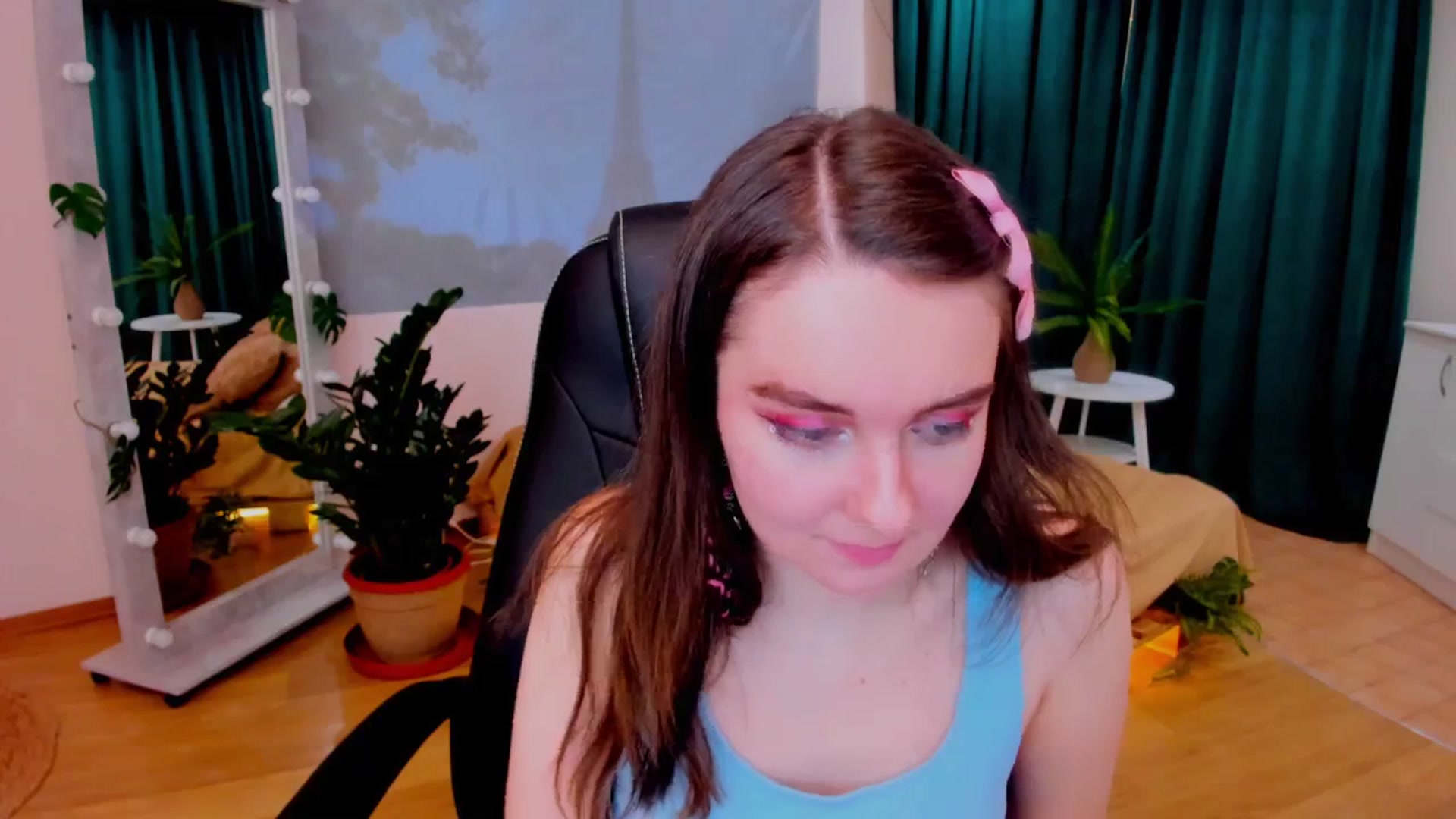 Gallery image thumbnail from Milim_Nava's myfreecams stream on, 02/26/2024, 14:13 image 2 of 20
