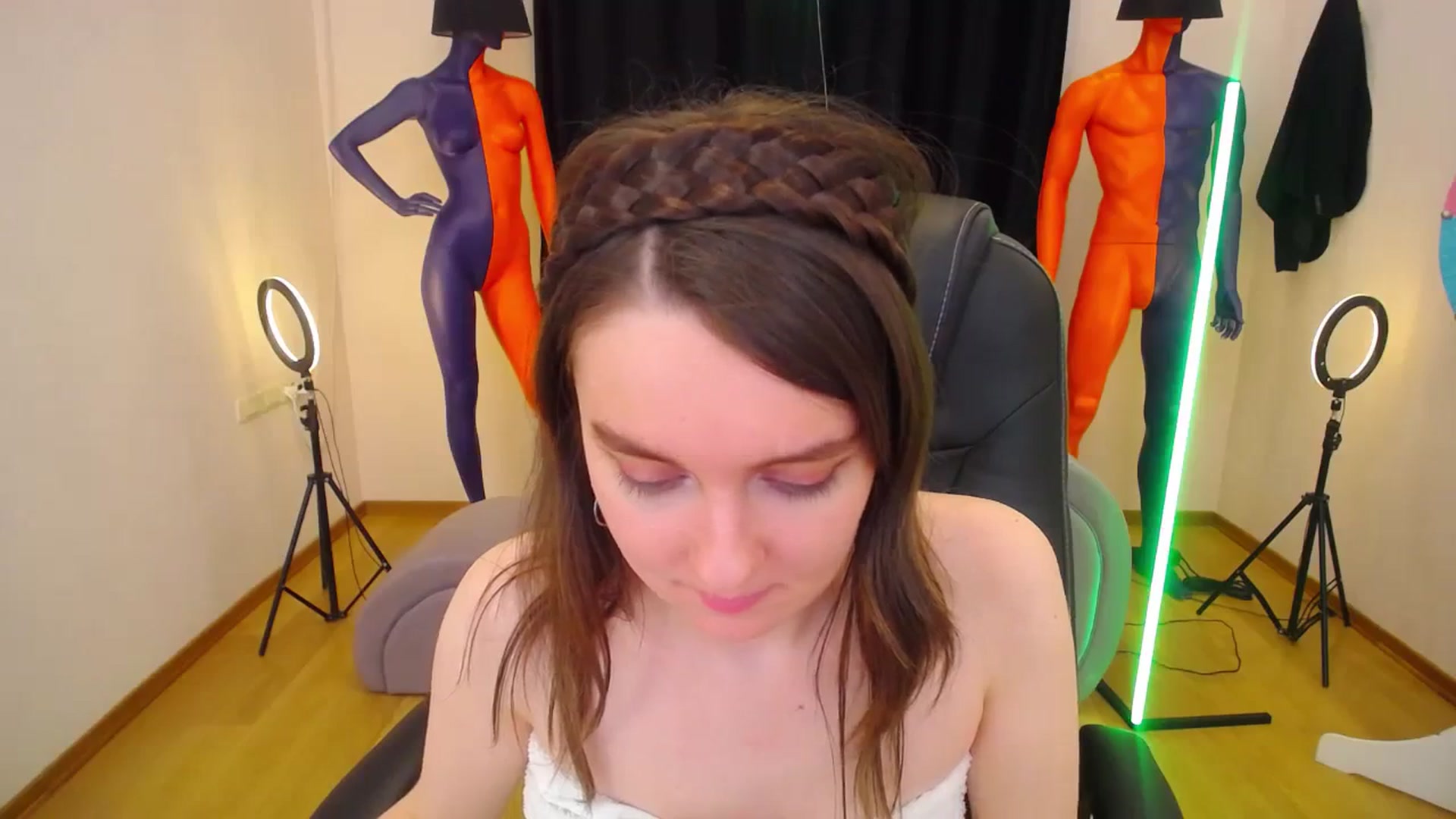 Gallery image thumbnail from Milim_Nava's myfreecams stream on, 02/27/2024, 10:02 image 15 of 20