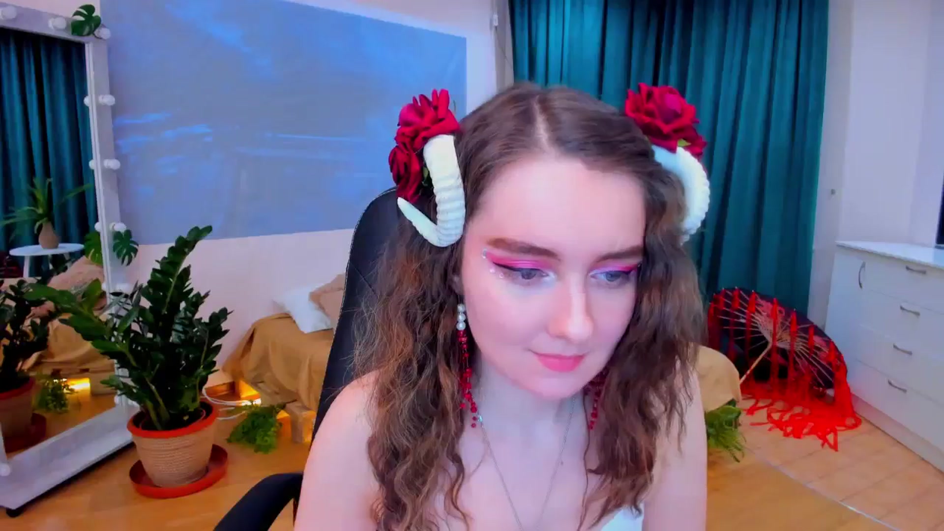 Gallery image thumbnail from Milim_Nava's myfreecams stream on, 02/28/2024, 20:06 image 8 of 20