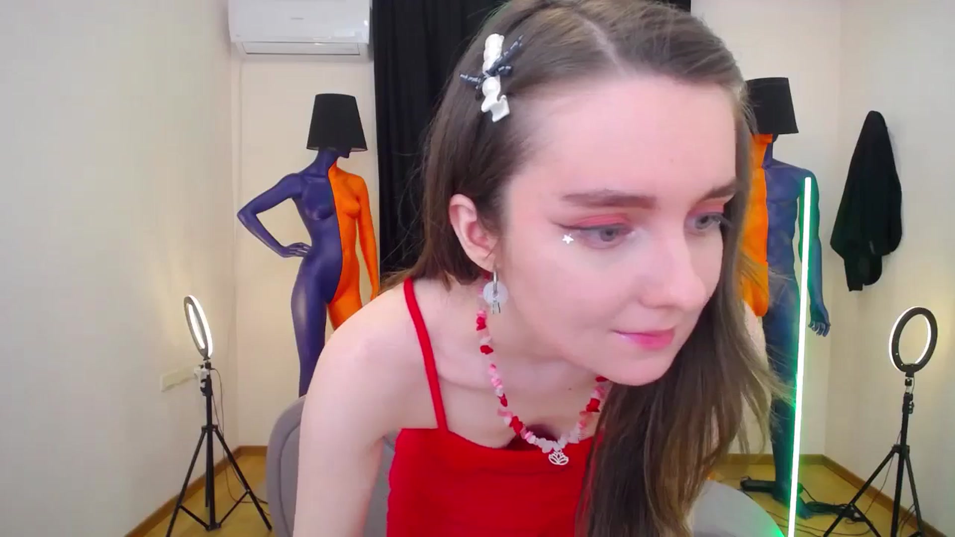 Gallery image thumbnail from Milim_Nava's myfreecams stream on, 03/04/2024, 12:36 image 7 of 20