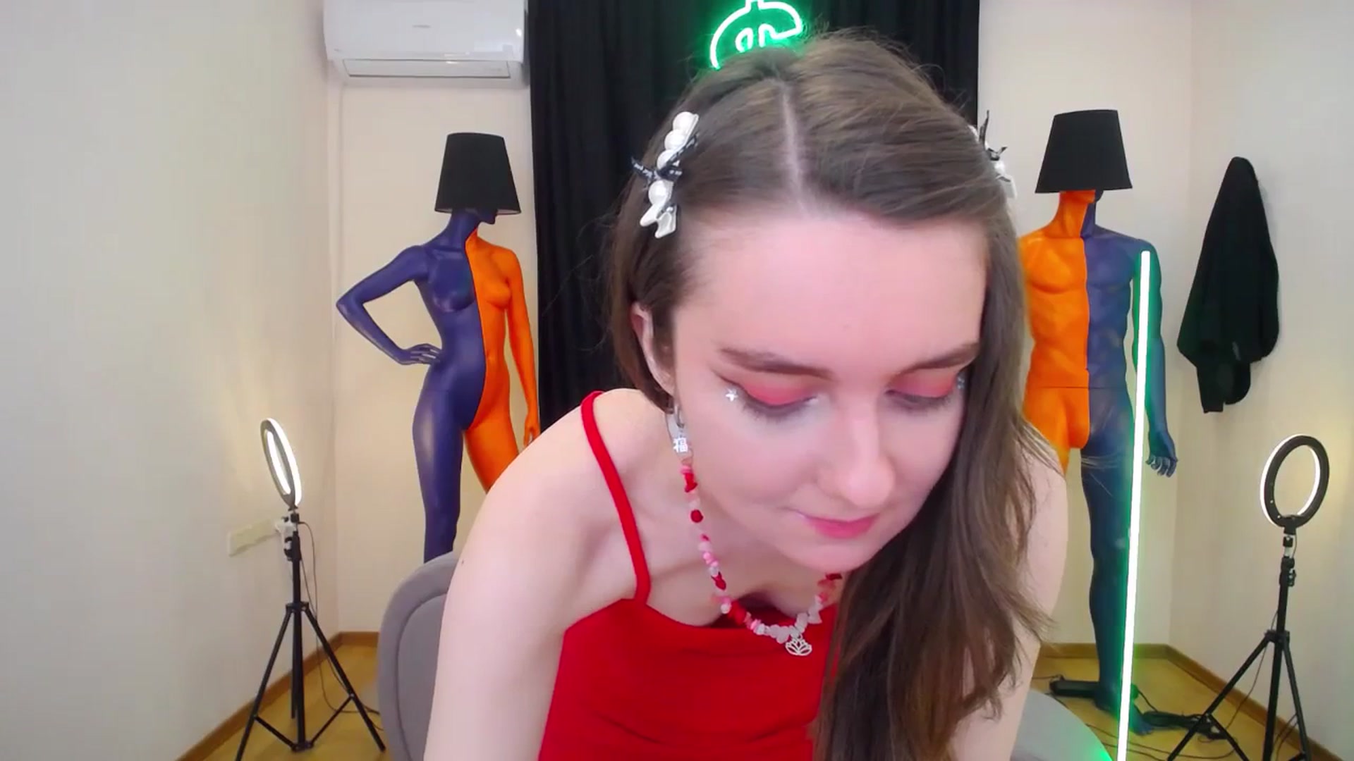 Gallery image thumbnail from Milim_Nava's myfreecams stream on, 03/04/2024, 12:36 image 8 of 20