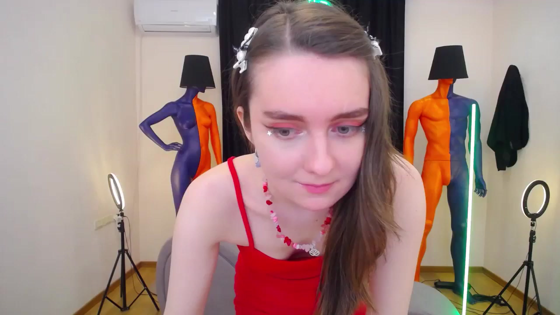 Gallery image thumbnail from Milim_Nava's myfreecams stream on, 03/04/2024, 12:36 image 11 of 20