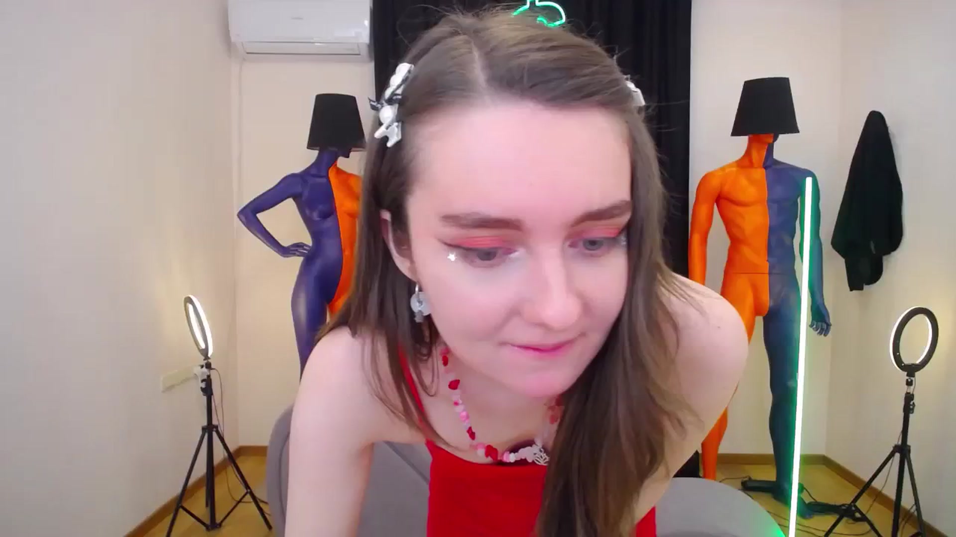 Gallery image thumbnail from Milim_Nava's myfreecams stream on, 03/04/2024, 12:36 image 13 of 20